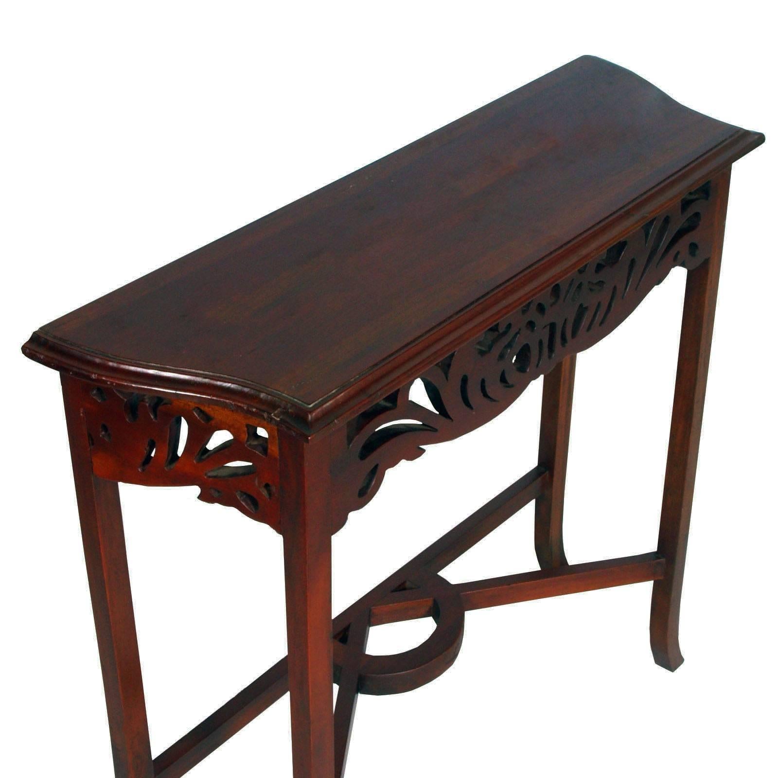 1910s Art Nouveau Console in Carved Wood,  Eugenio Quarti Style, Polished to Wax In Excellent Condition In Vigonza, Padua