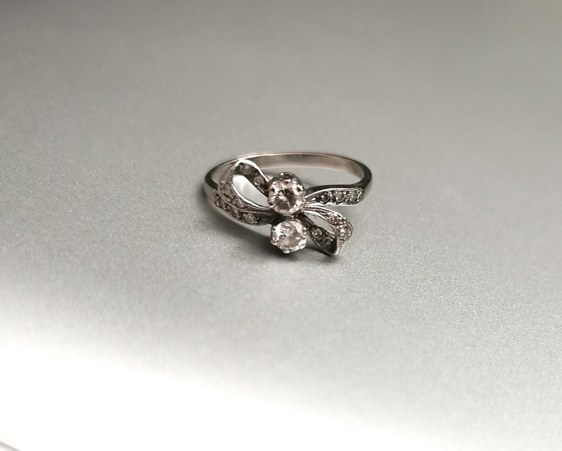 1910s Belle Époque Diamond on Platinum Ring In Good Condition In Geneva, CH