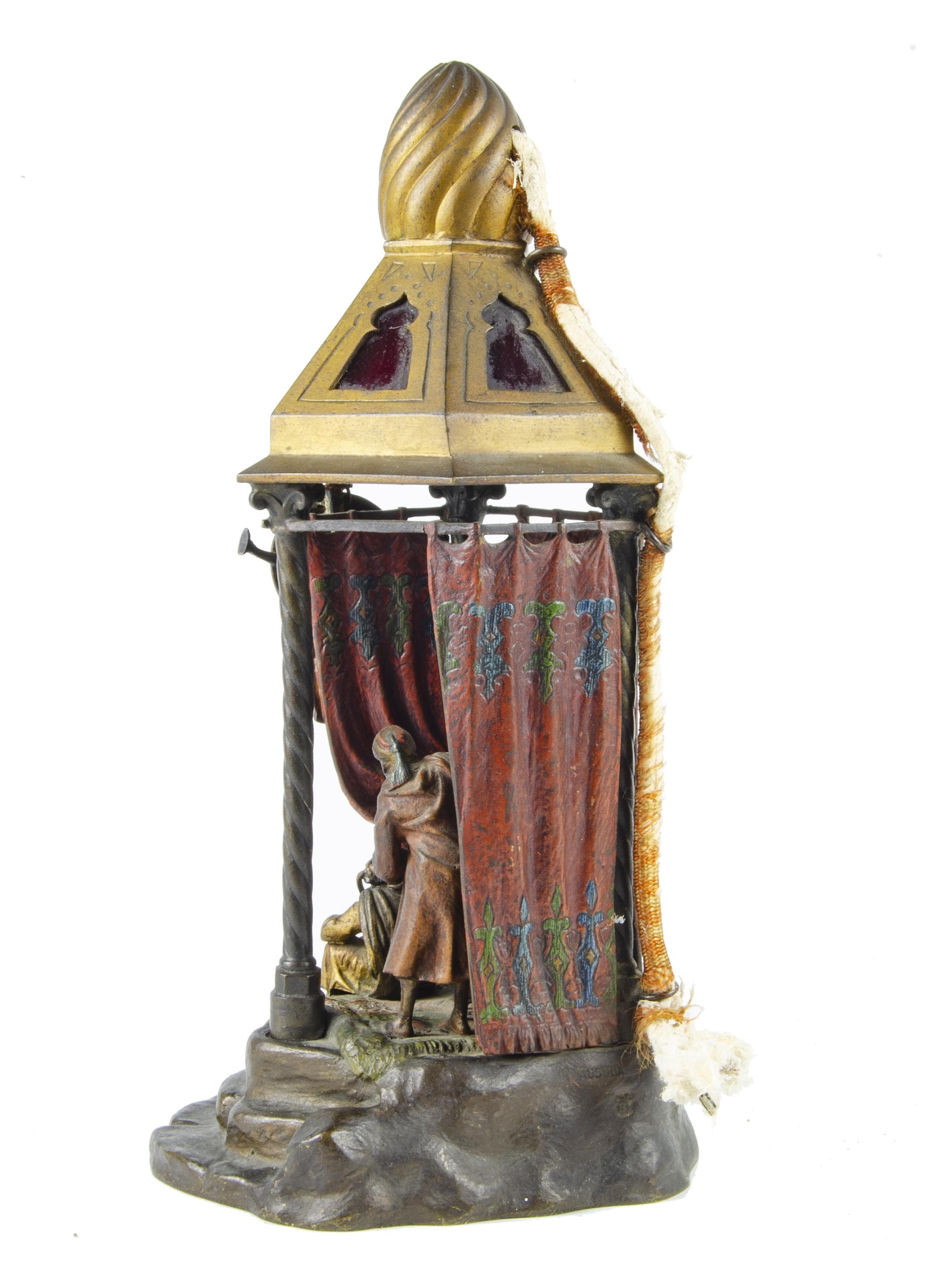 1910s Cold-Painted Orientalist Bronze Table Lamp by Franz Bergmann, Austria (Jugendstil) im Angebot