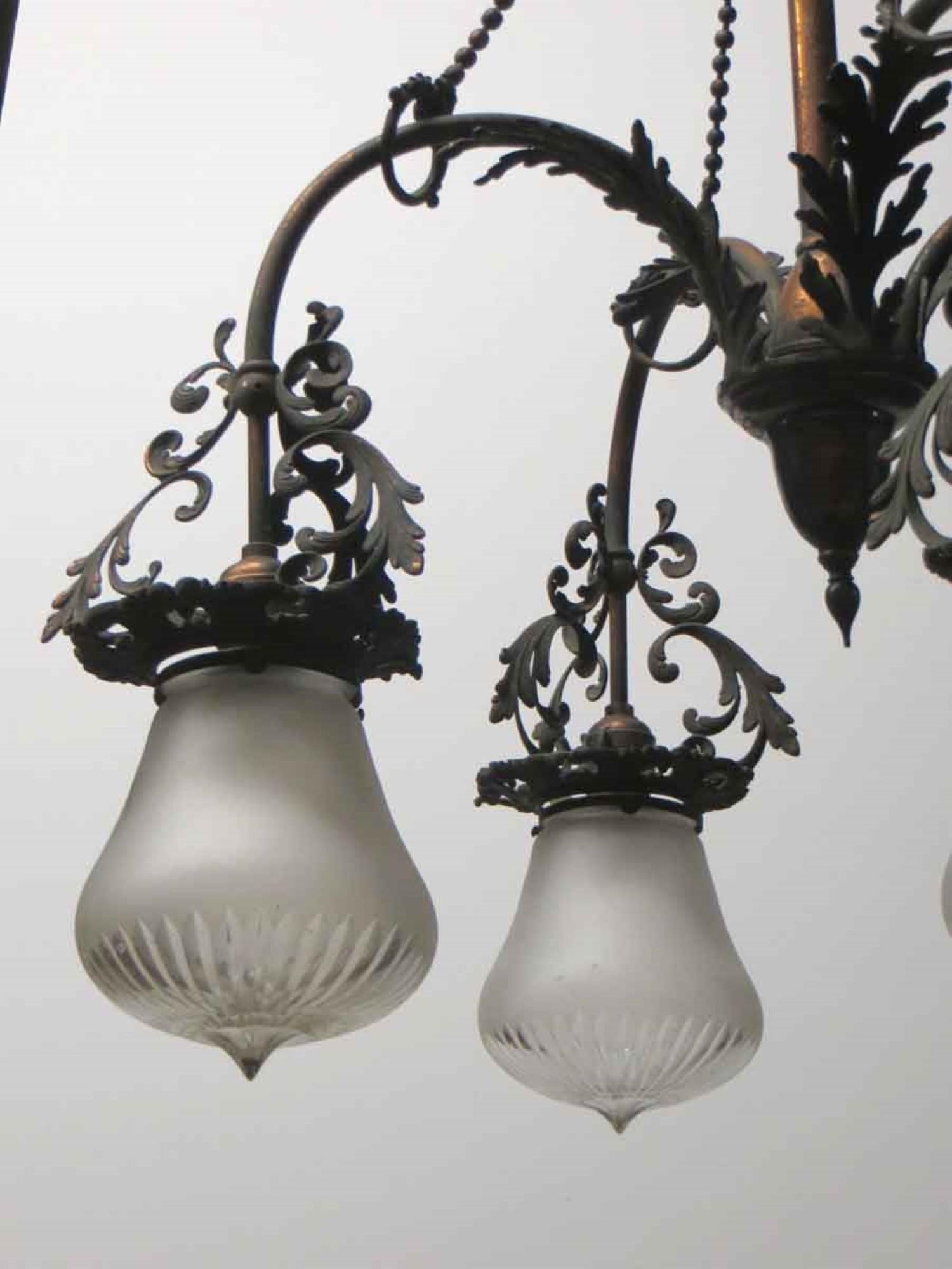 Lampadario vittoriano a 4 luci con perline in ottone lavato in rame del 1910 In condizioni buone in vendita a New York, NY