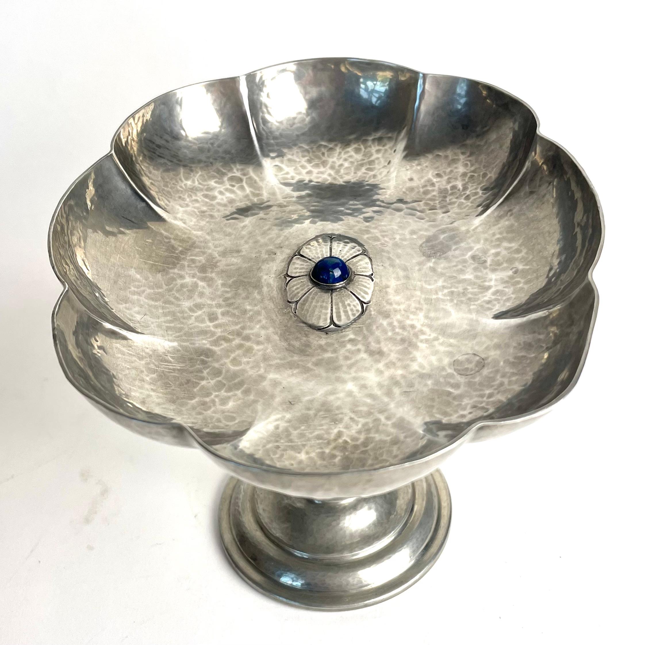 Jugendstil 1910s Danish Jugend Confectionary Bowl, Pewter with inlayed Lapis Lazuli