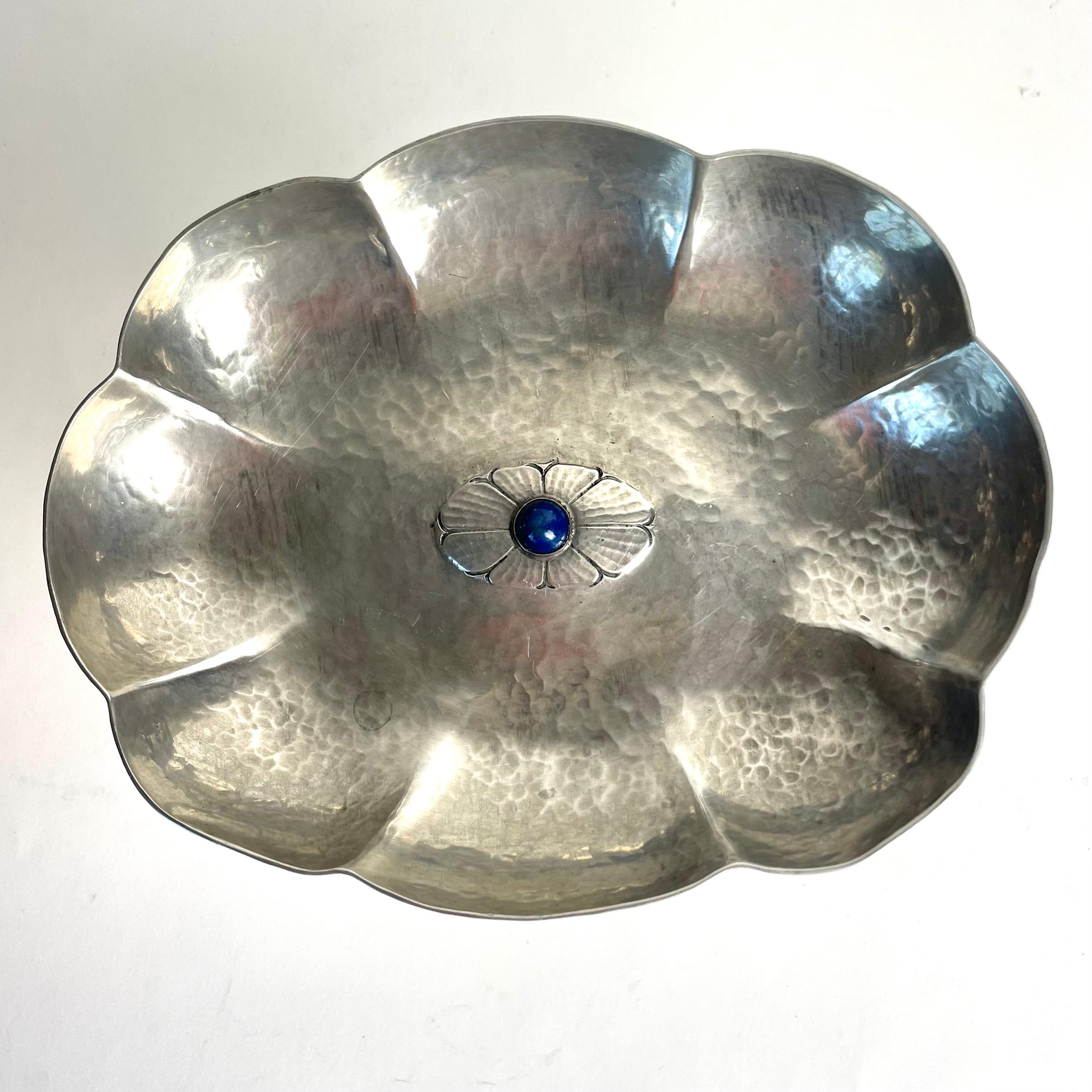 Early 20th Century 1910s Danish Jugend Confectionary Bowl, Pewter with inlayed Lapis Lazuli