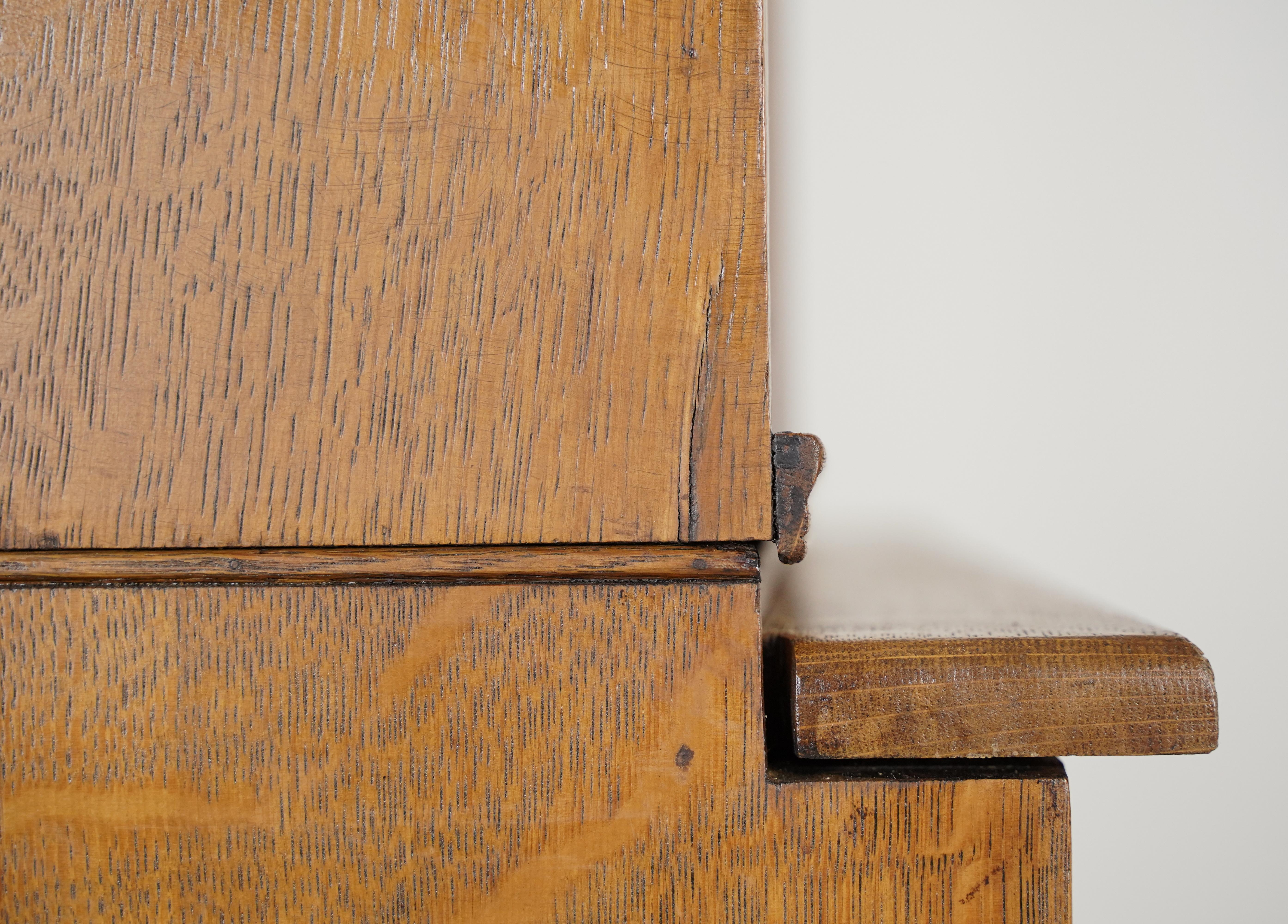 Libreria modulare in Oak Tiger di Danner Furniture del 1910 in vendita 7