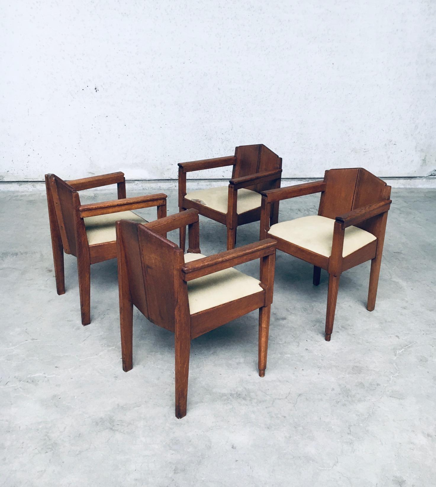 Early 20th Century 1910's Dutch Modernism Design Amsterdam School Dining Chair set For Sale