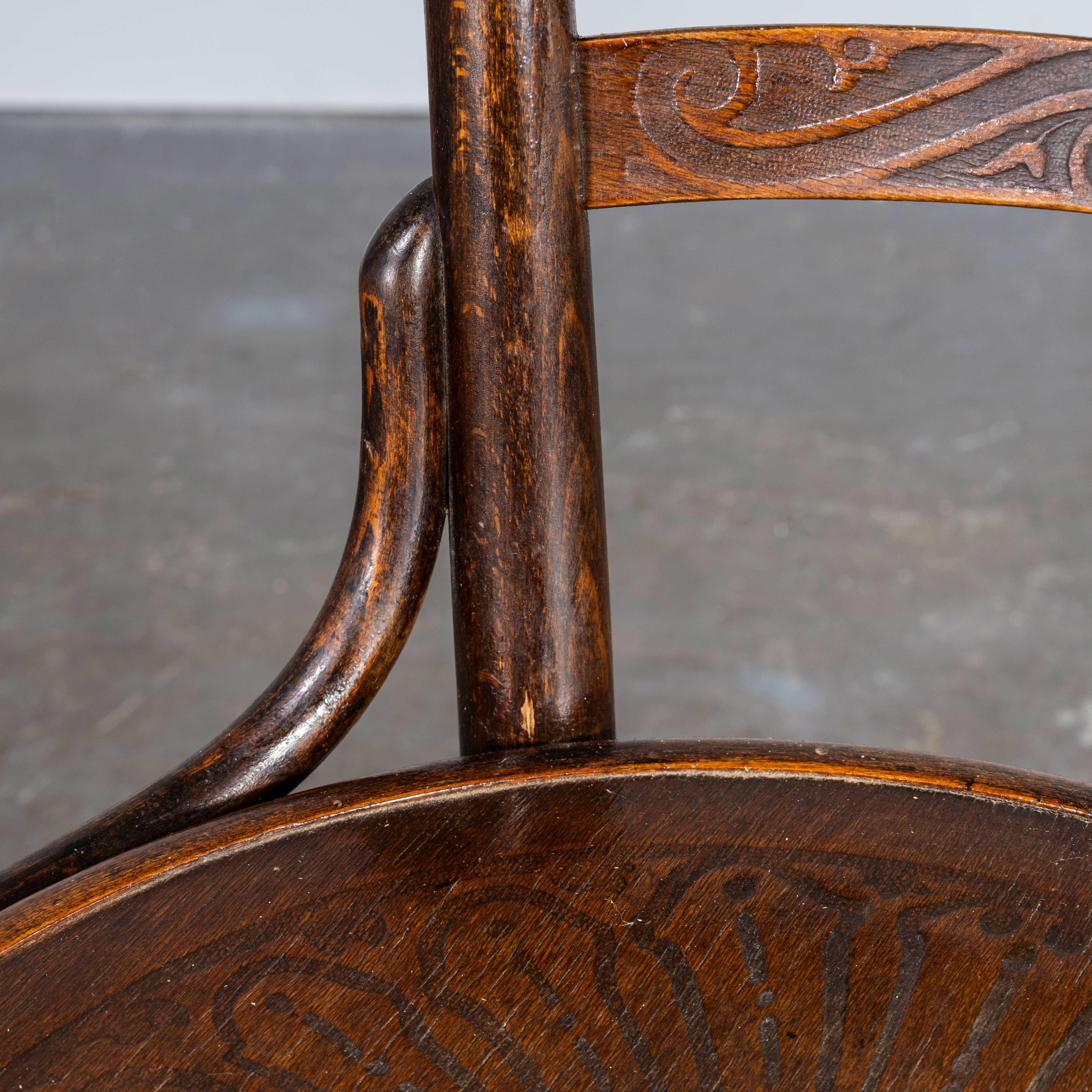 1910's Early Debrecen Bentwood Dining Chairs - Paar (Bugholz)