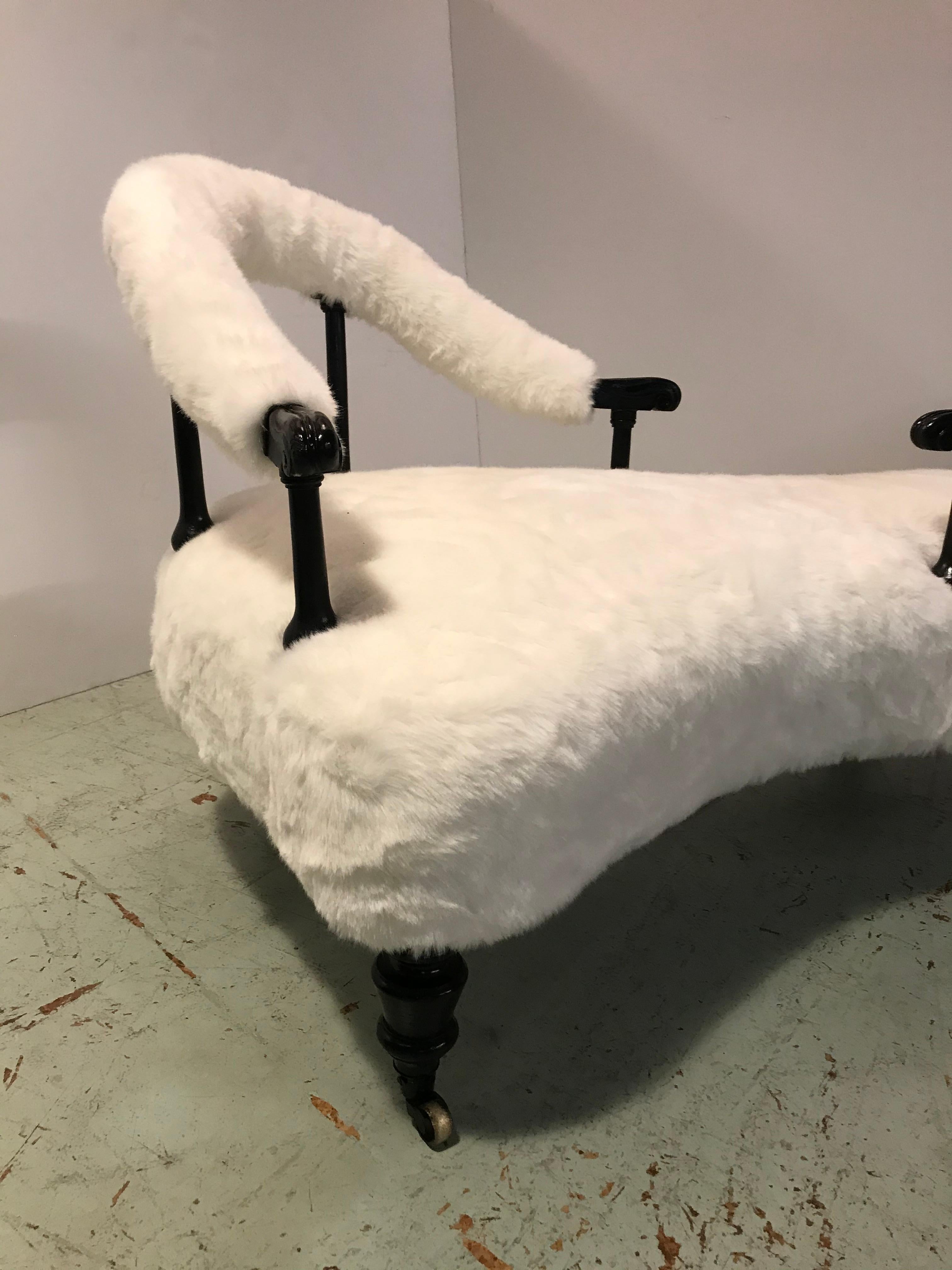 Hand-Carved 1910's Ebonized Edwardian Tete a Tete Executed in White Faux Fur