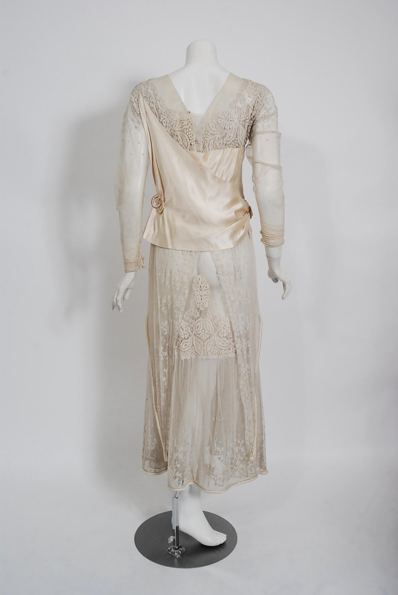 Vintage 1910's Edwardian Couture Ivory Mixed-Lace Draped Layered Bridal Dress For Sale 1
