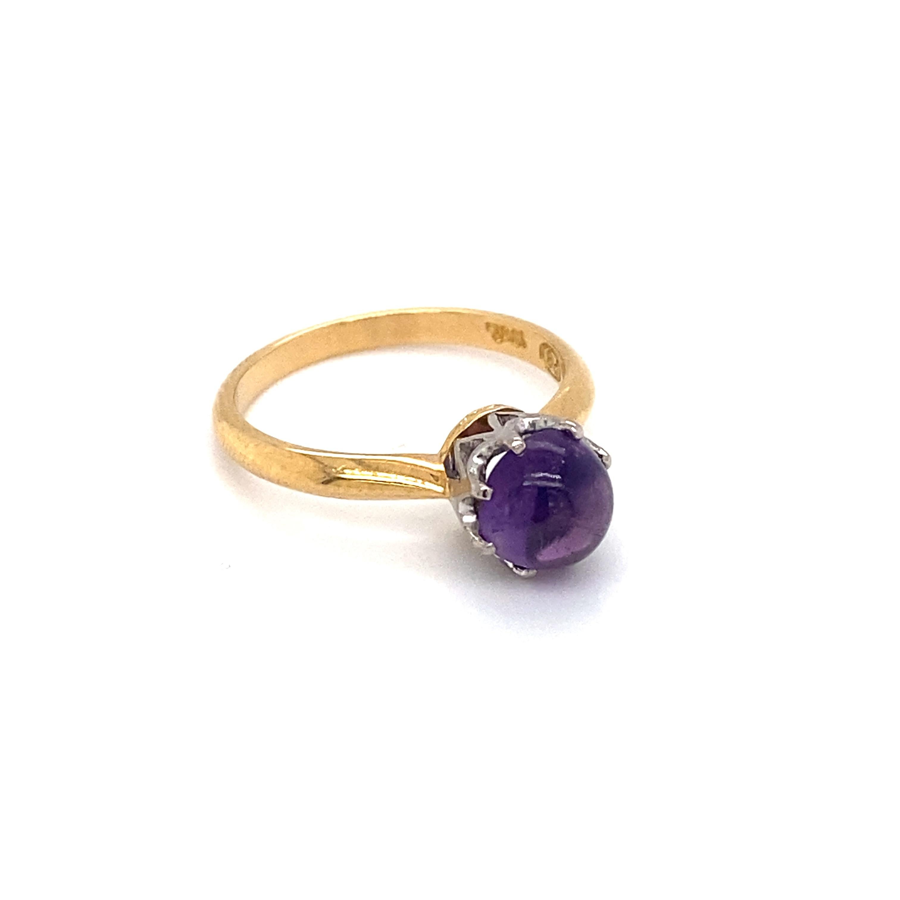 Cabochon 1910s Edwardian Cabachon Amethyst Ring in 18 Karat Two Tone Gold For Sale