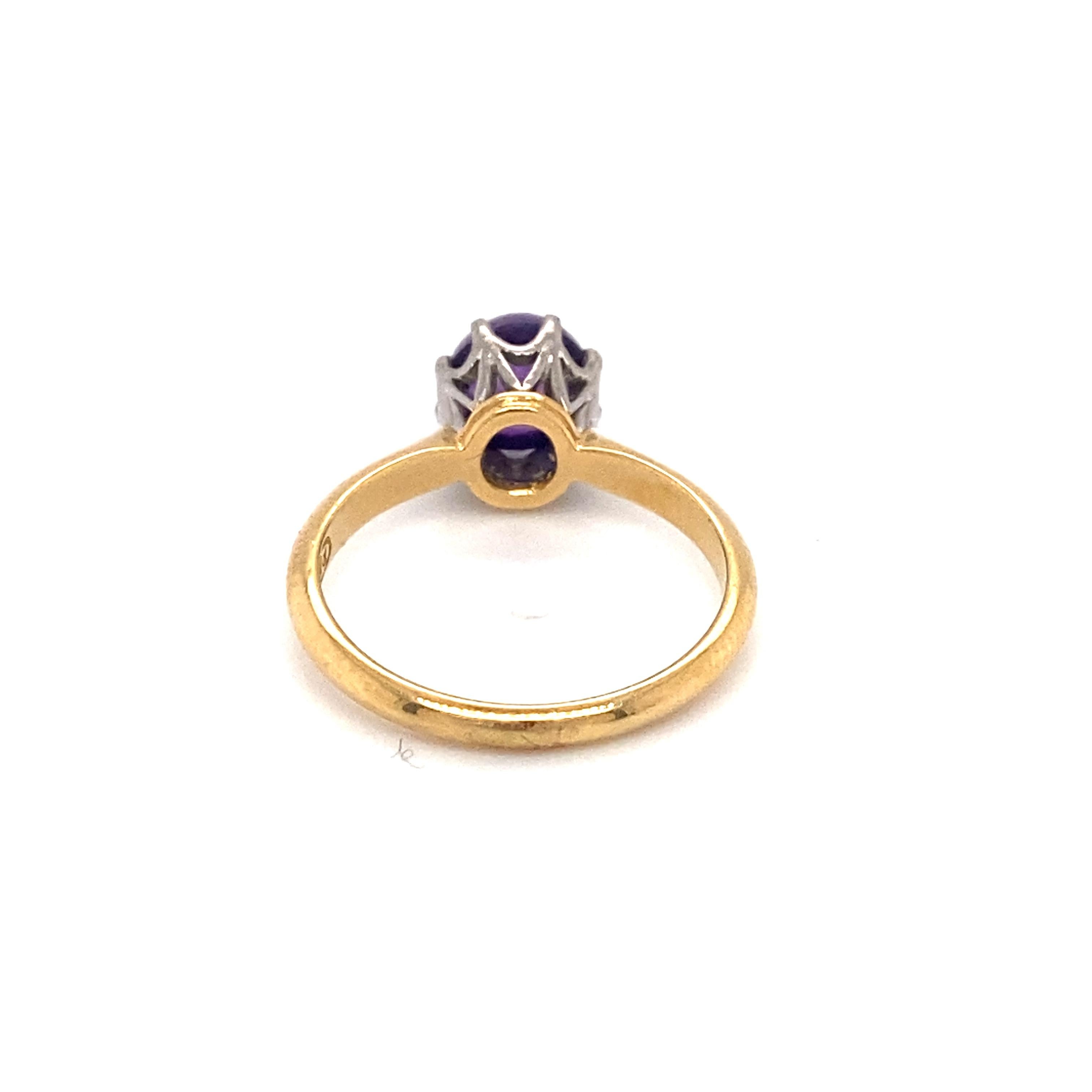 Women's 1910s Edwardian Cabachon Amethyst Ring in 18 Karat Two Tone Gold For Sale