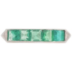 1910s Five-Stone 1 Carat Colombian Emerald and Platinum Band Ring