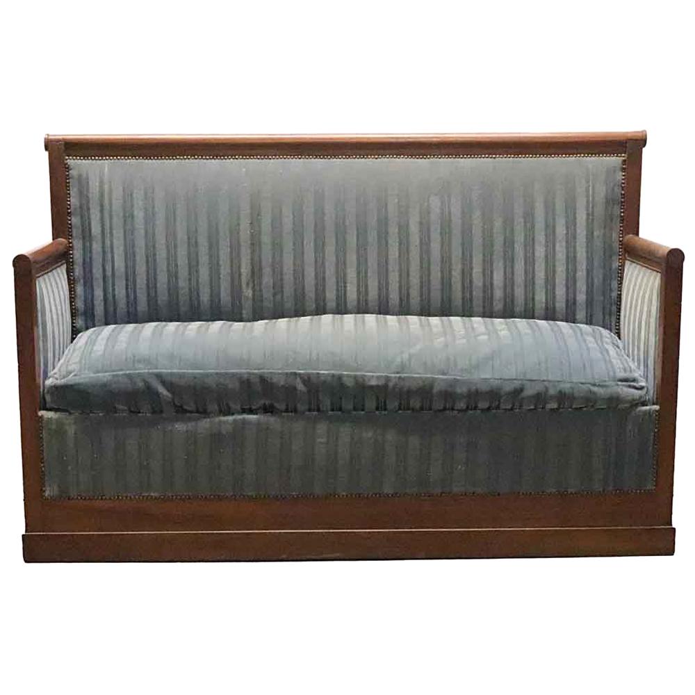 1910s French Blue Striped Velvet and Dark Toned Walnut Wood Settee