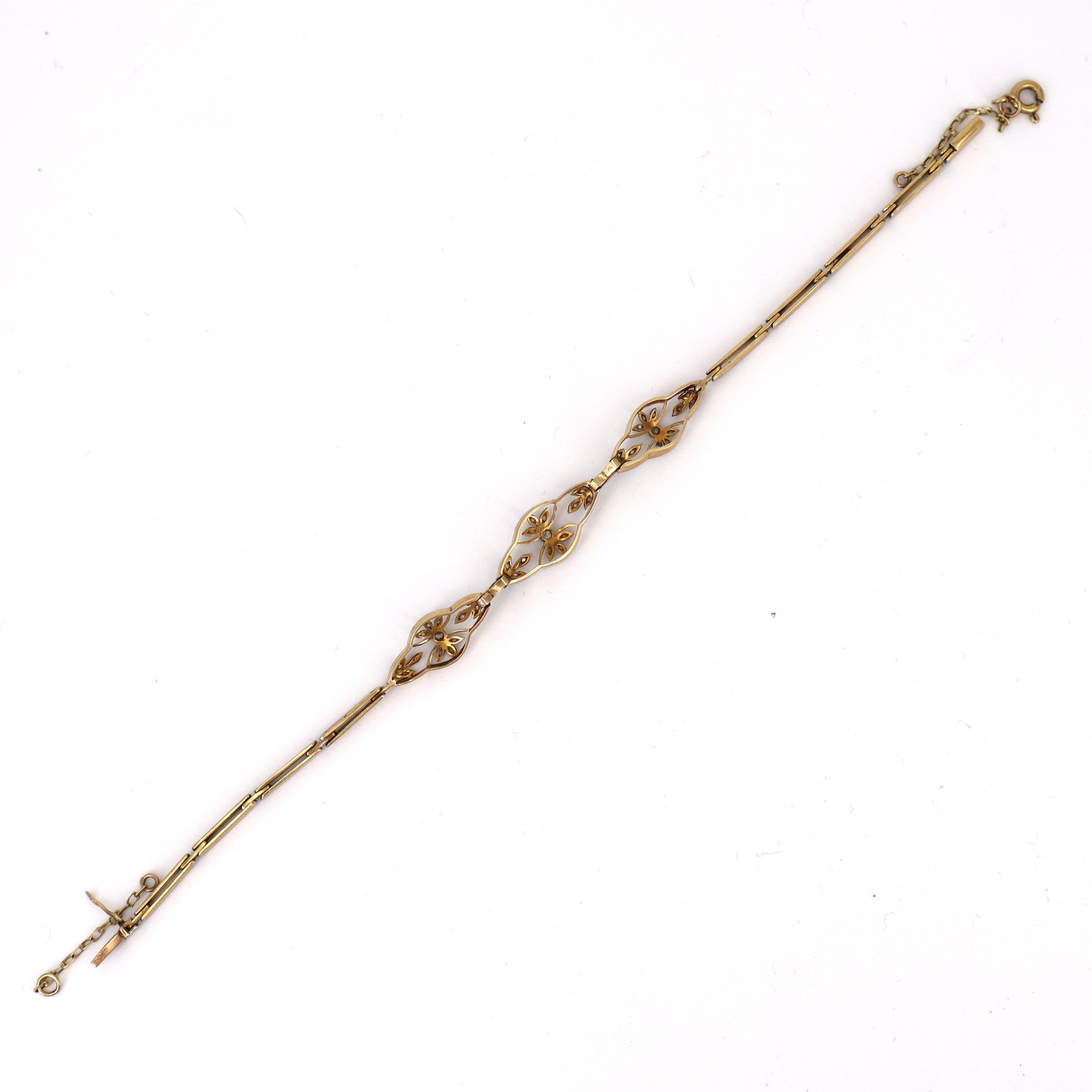 1910's French Bracelet in 18kt Gold and Platinum with Diamonds For Sale 4