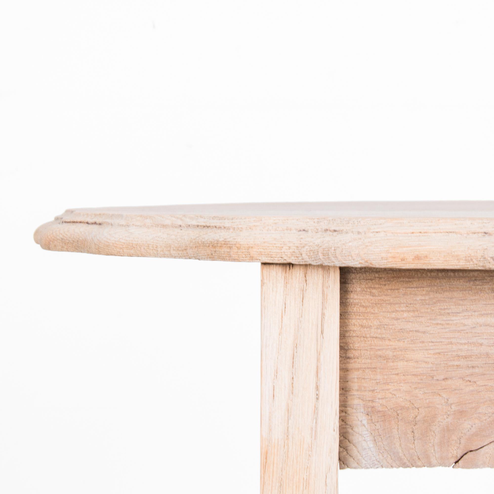 1910s French Spiral Leg Drop-Leaf Table In Good Condition In High Point, NC