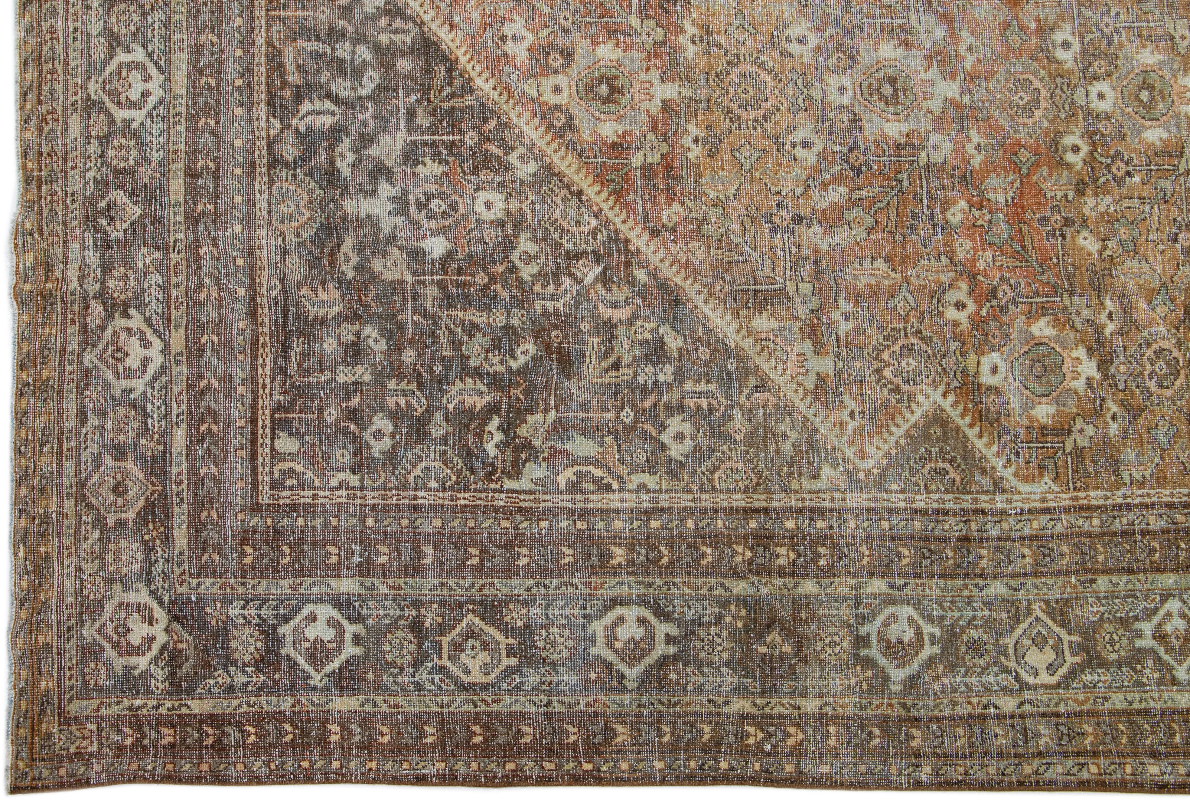 1910er Jahre Handgefertigter antiker persischer Mahal Allover-Wollteppich in Rost (Handgeknüpft) im Angebot