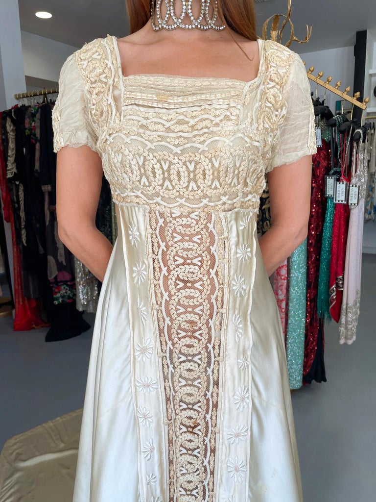 1910's Ivory Crme Embroidered Sheer Net-Lace and Silk Satin Trained Bridal Gown For Sale at 1stDibs | vintage wedding gowns, 1910s wedding dress, 1910s evening gown 1910's Ivory Crme Embroidered Sheer Net-Lace and Silk Satin Trained Bridal Gown For Sale at 1stDibs | vintage wedding gowns, 1910s wedding dress, 1910s evening gown