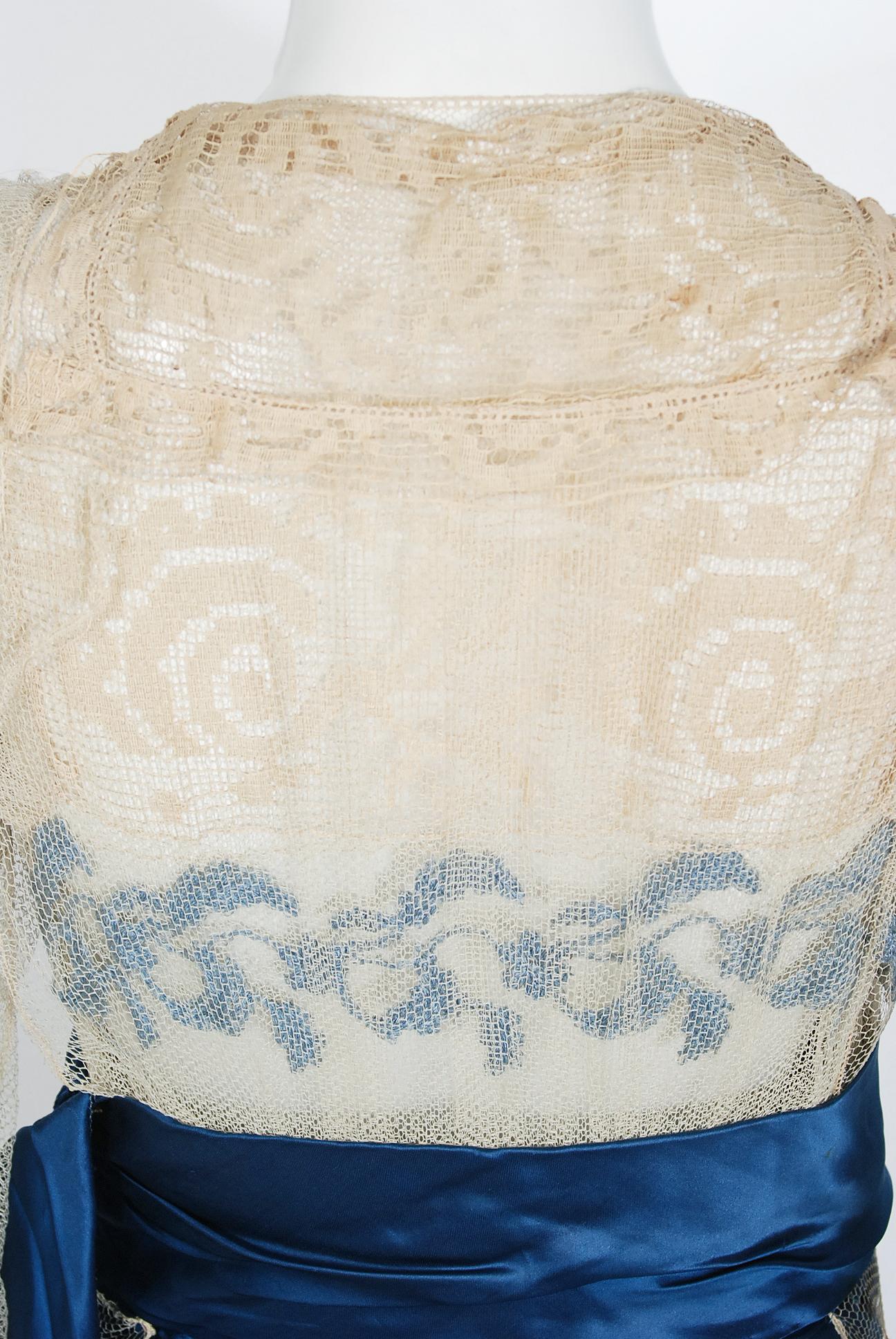 Rare 1910s Julius Garfinckel Couture Beige Embroidered Sheer Net-Lace Dress Gown For Sale 1