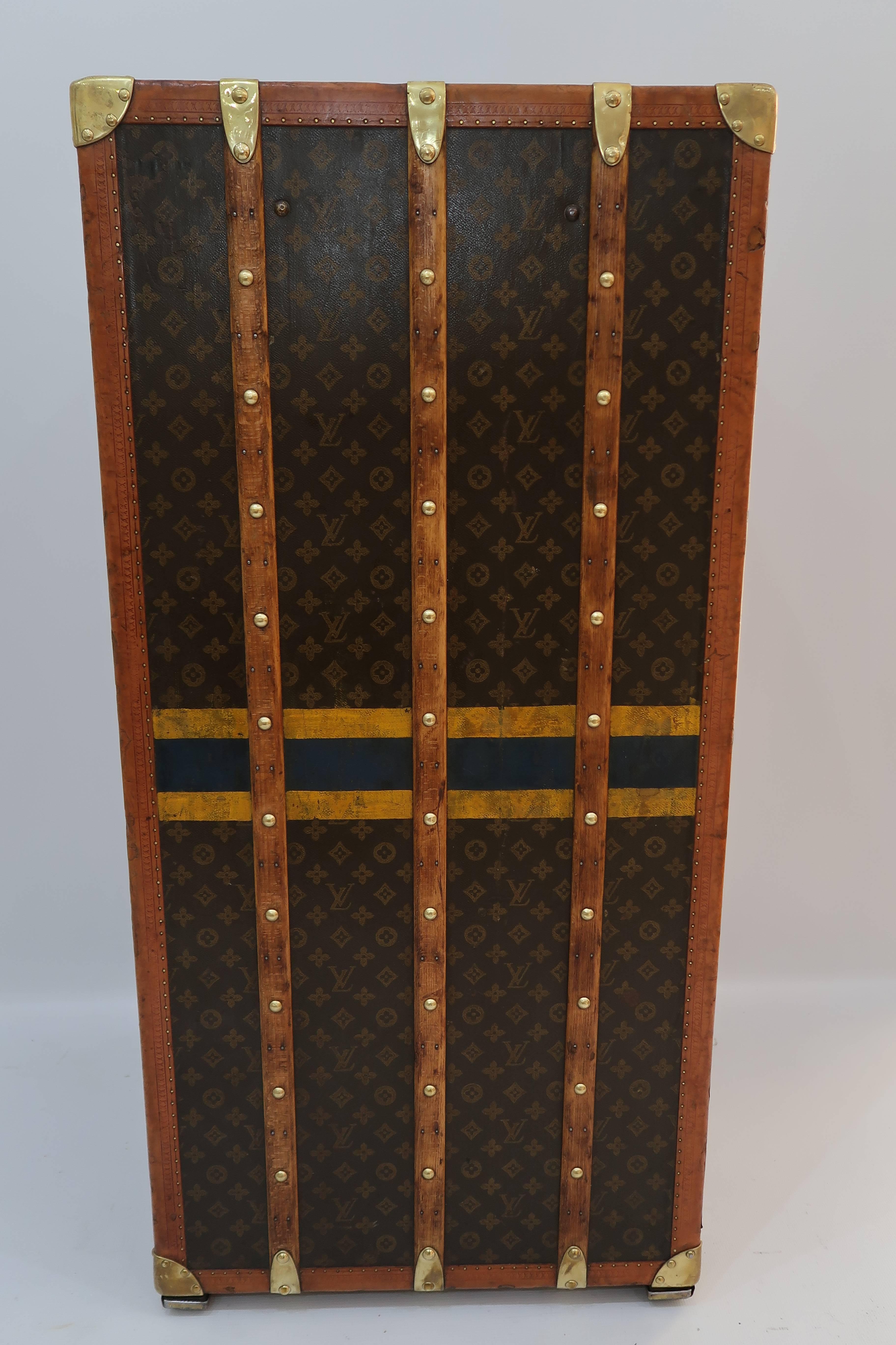 1910s Louis Vuitton Double Wardrobe Monogram Trunk In Good Condition For Sale In London, GB