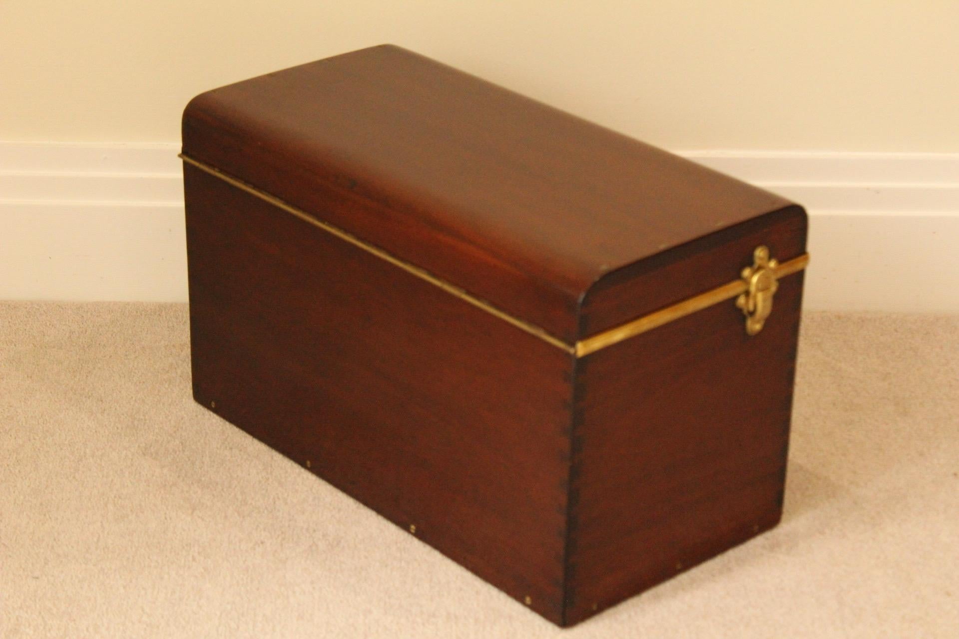 1910s Louis Vuitton Mahogany Toolbox Trunk For Sale 2