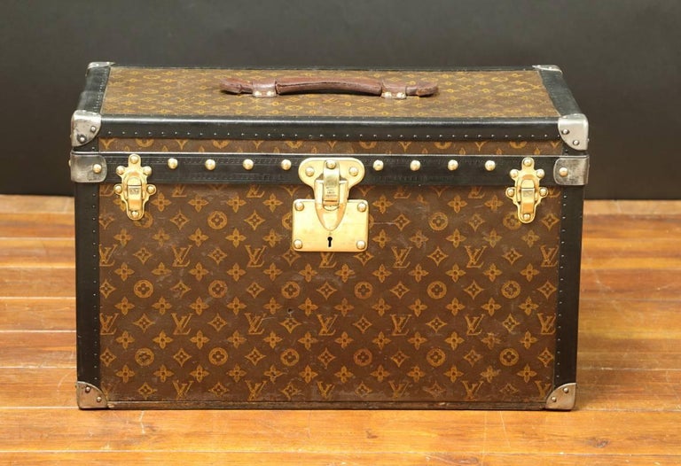 Sold at Auction: Louis Vuitton, Louis Vuitton Mahogany Motor Toolbox Trunk
