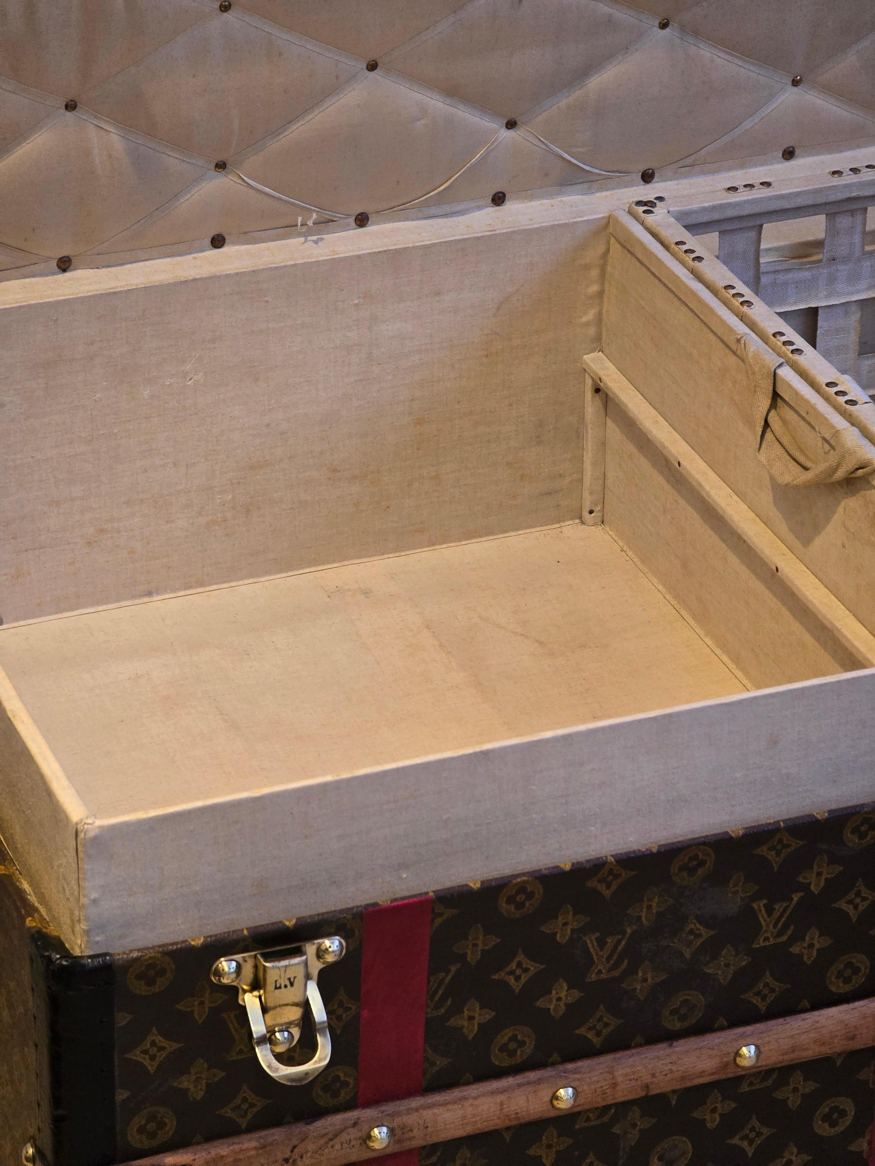 1910s Louis Vuitton Monogram Courier Steamer Trunk For Sale 6