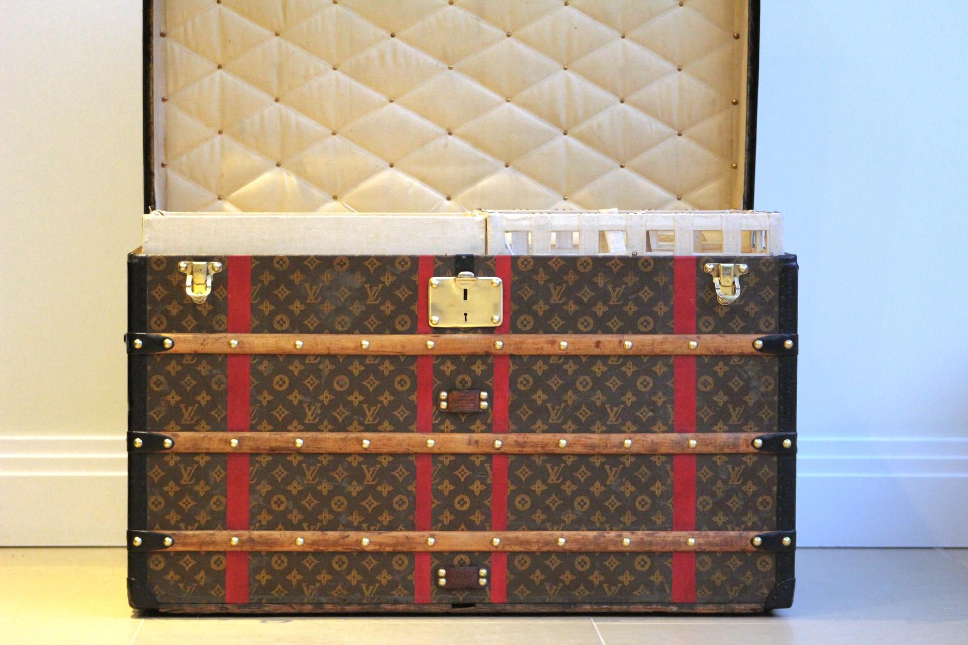 1910s Louis Vuitton Monogram Courier Steamer Trunk For Sale 4