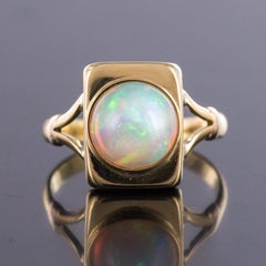 1910s Opal 18 Karat Yellow Gold Rectangular Ring
