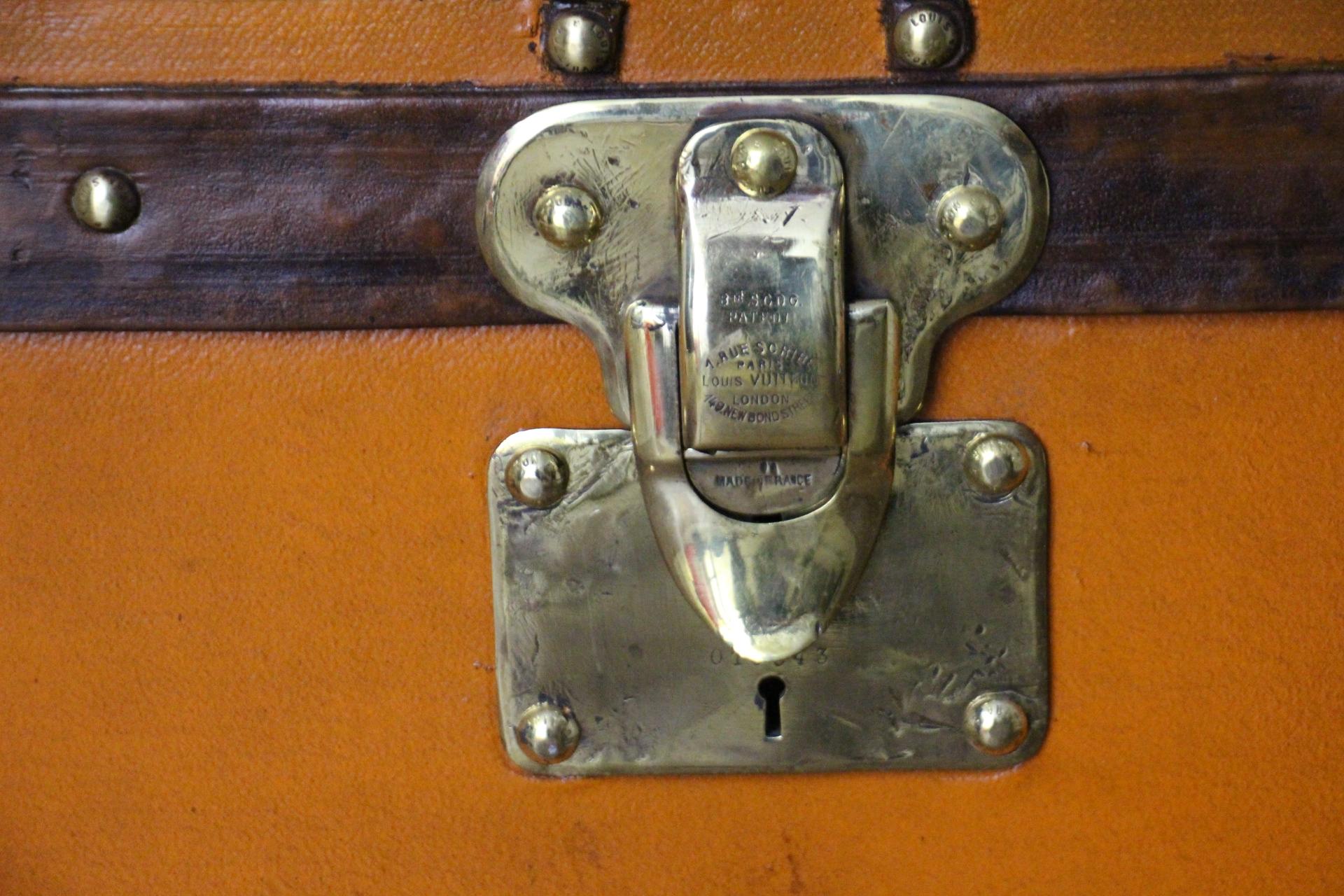 1910s Naranja Louis Vuitton Baúl Vapor, 110 cm Naranja Louis Vuitton Baúl Latón