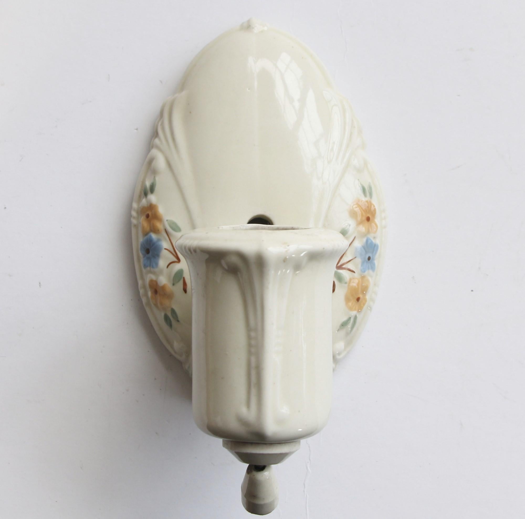 American 1910s Pair of White Porcelain Floral Wall Sconces