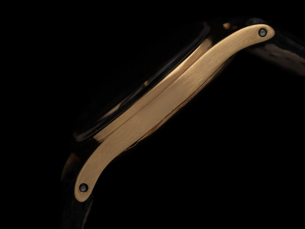 1910's Patek Philippe Vintage Calatrava Pre-ref. 446 Mens Midsize - 18K Gold For Sale 1