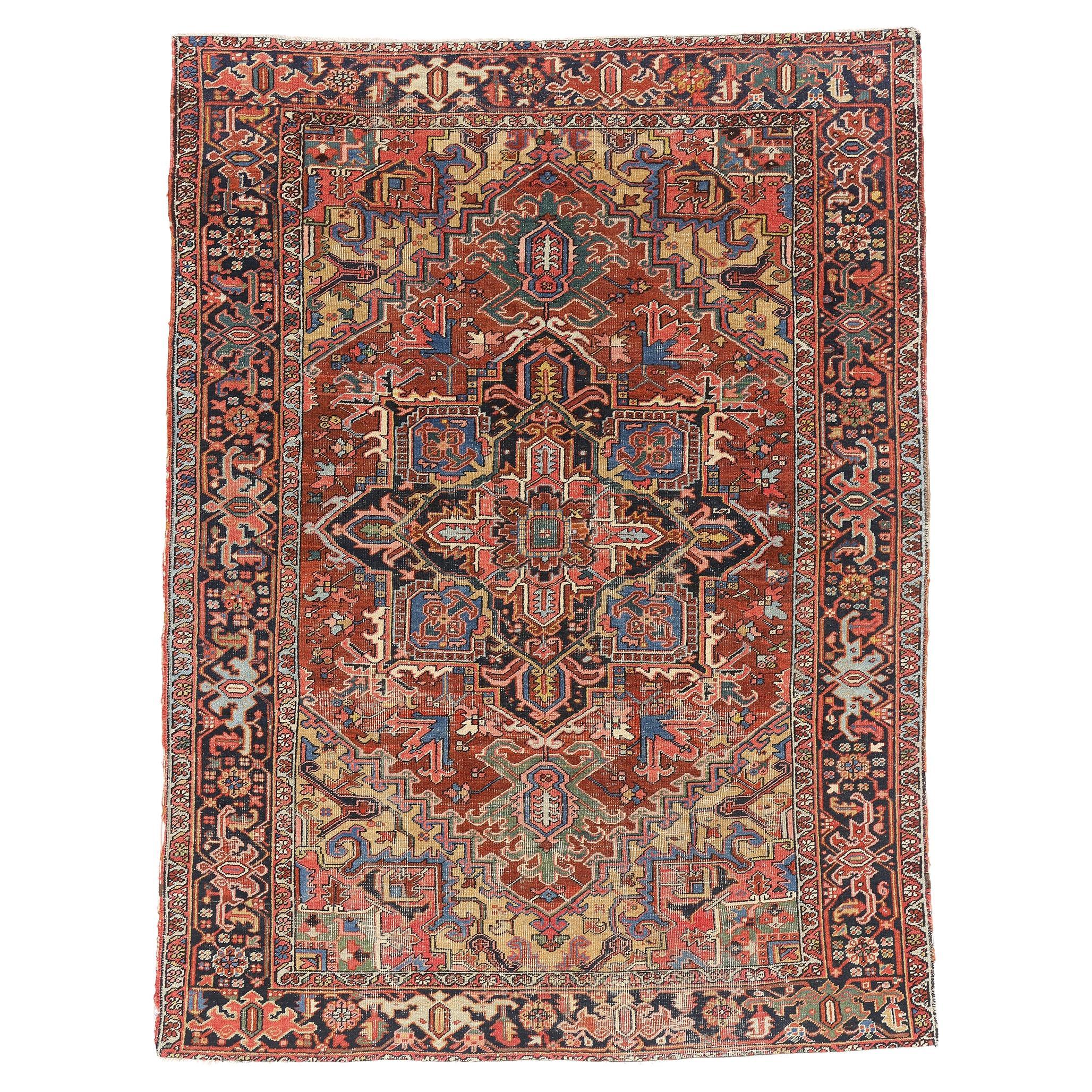 Persischer Heriz-Teppich aus dem Jahr 1910 mit traditionellem Stil