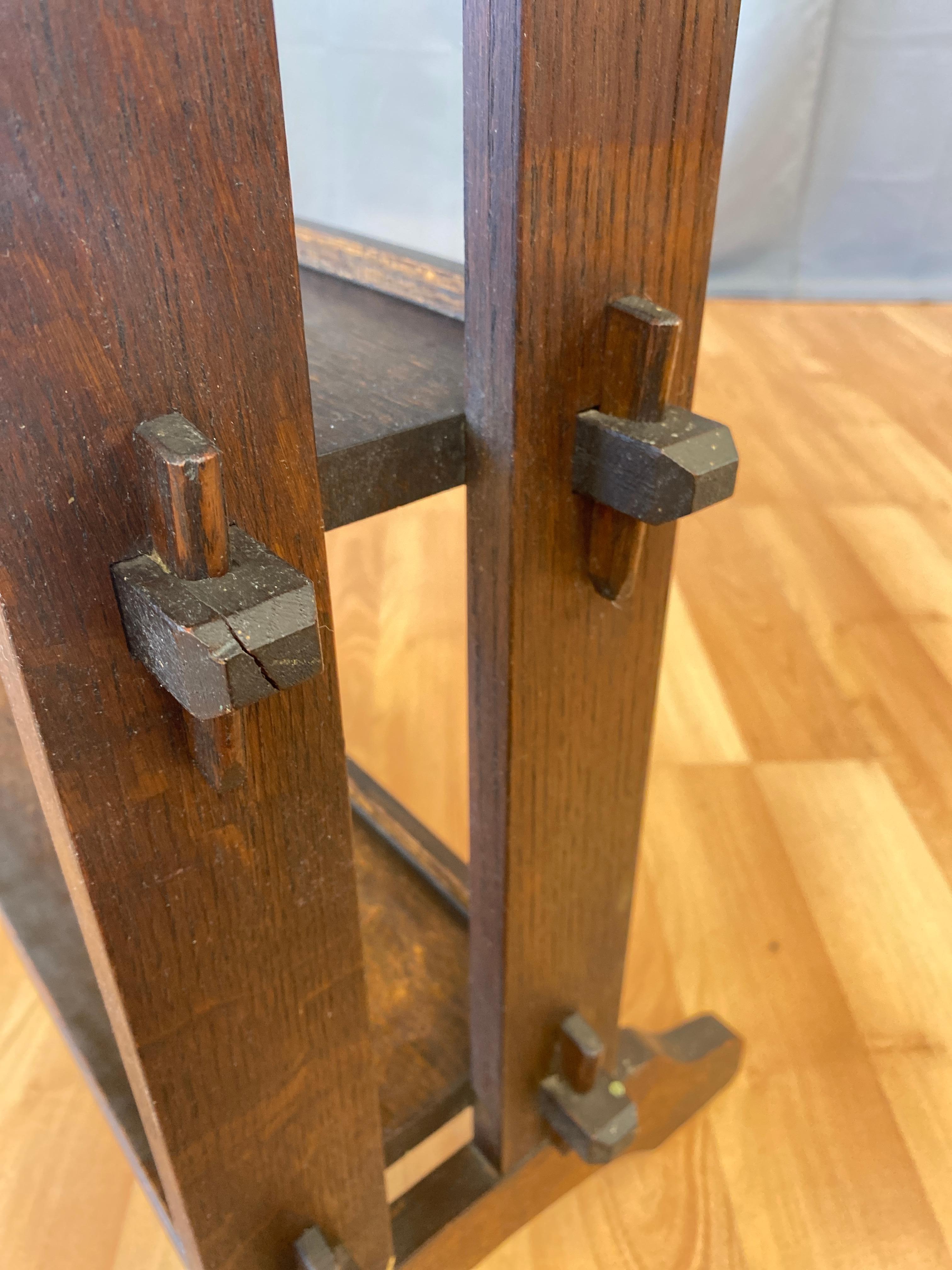 1910s Roycroft Little Journey Book Stand in Oak 10