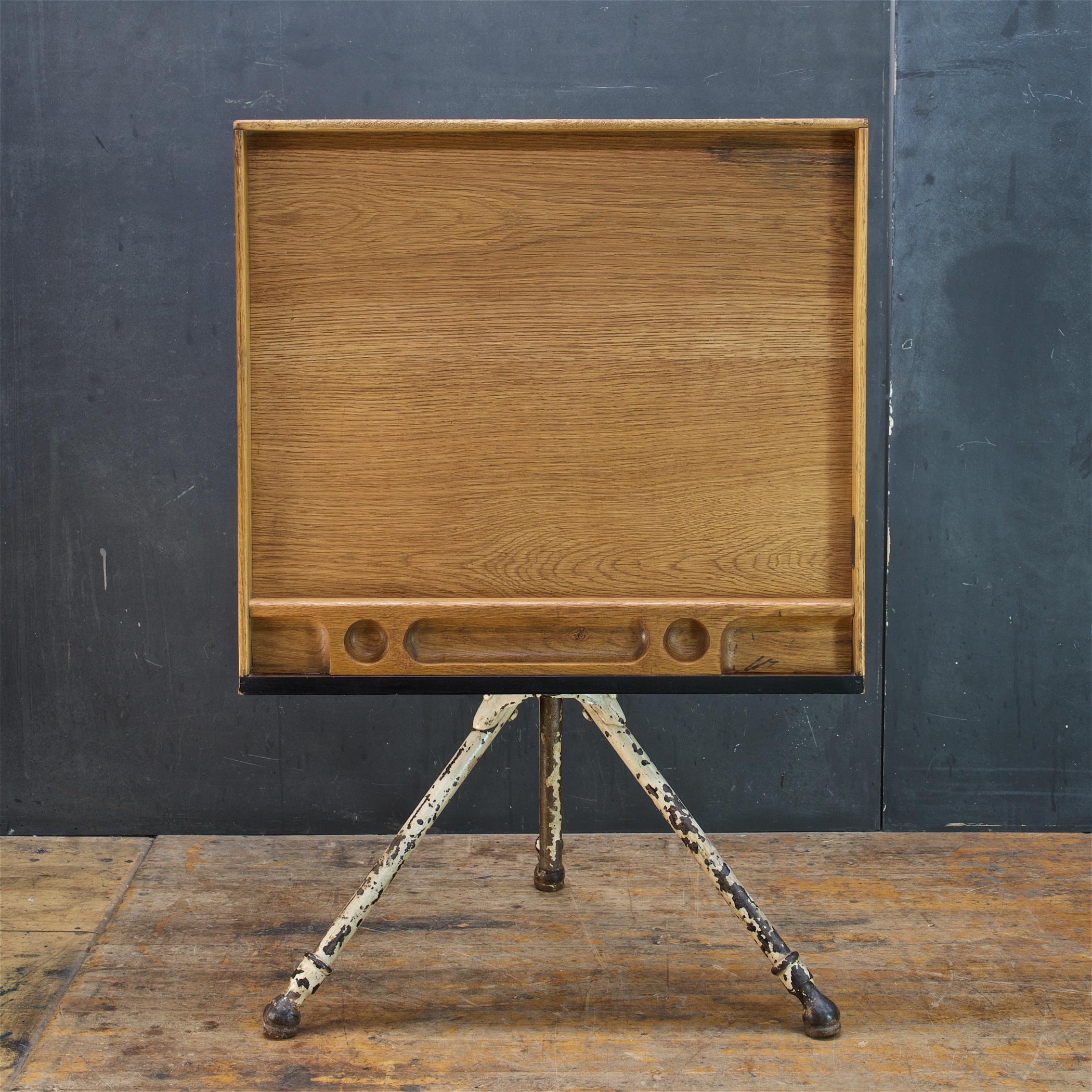 1910s Speloncato Cast Iron Drafting Table Drawer Adjustable Vintage Industrial en vente 9