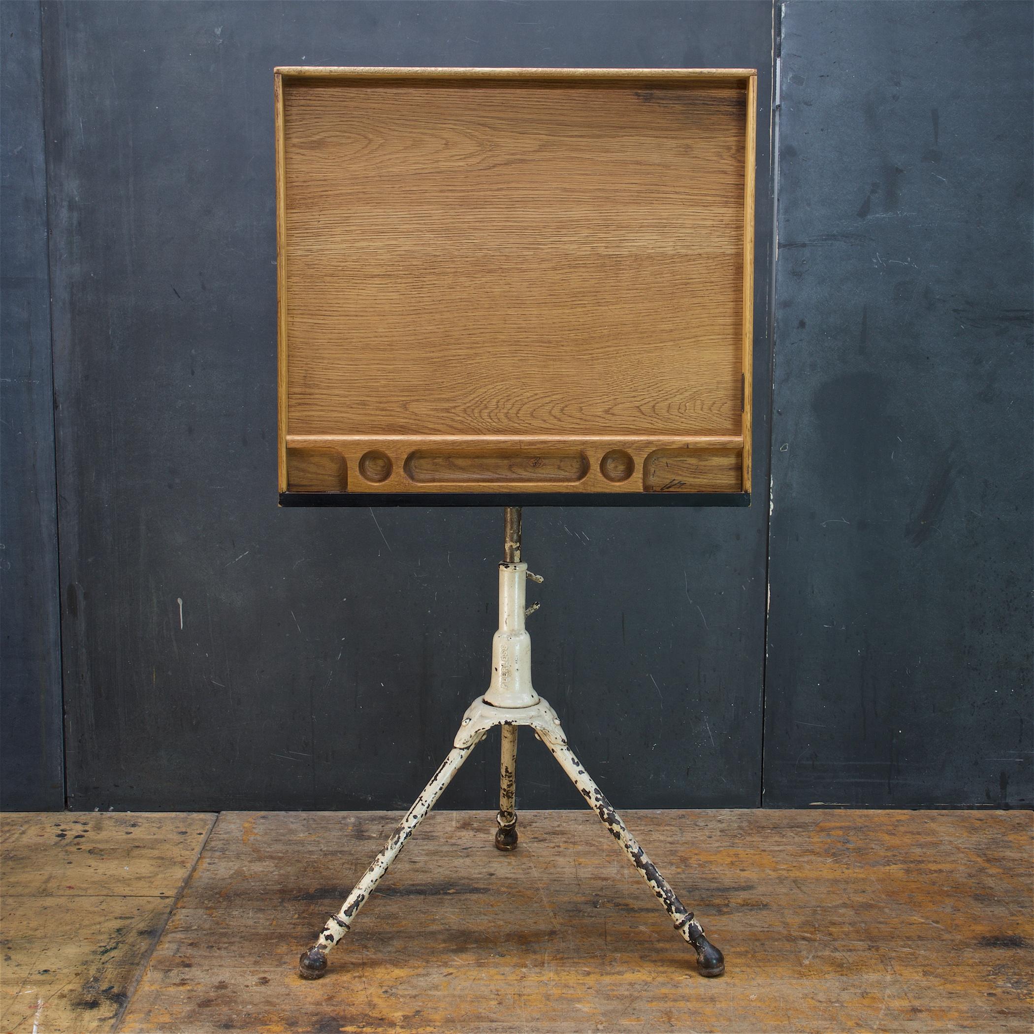 1910s Speloncato Cast Iron Drafting Table Drawer Adjustable Vintage Industrial en vente 1