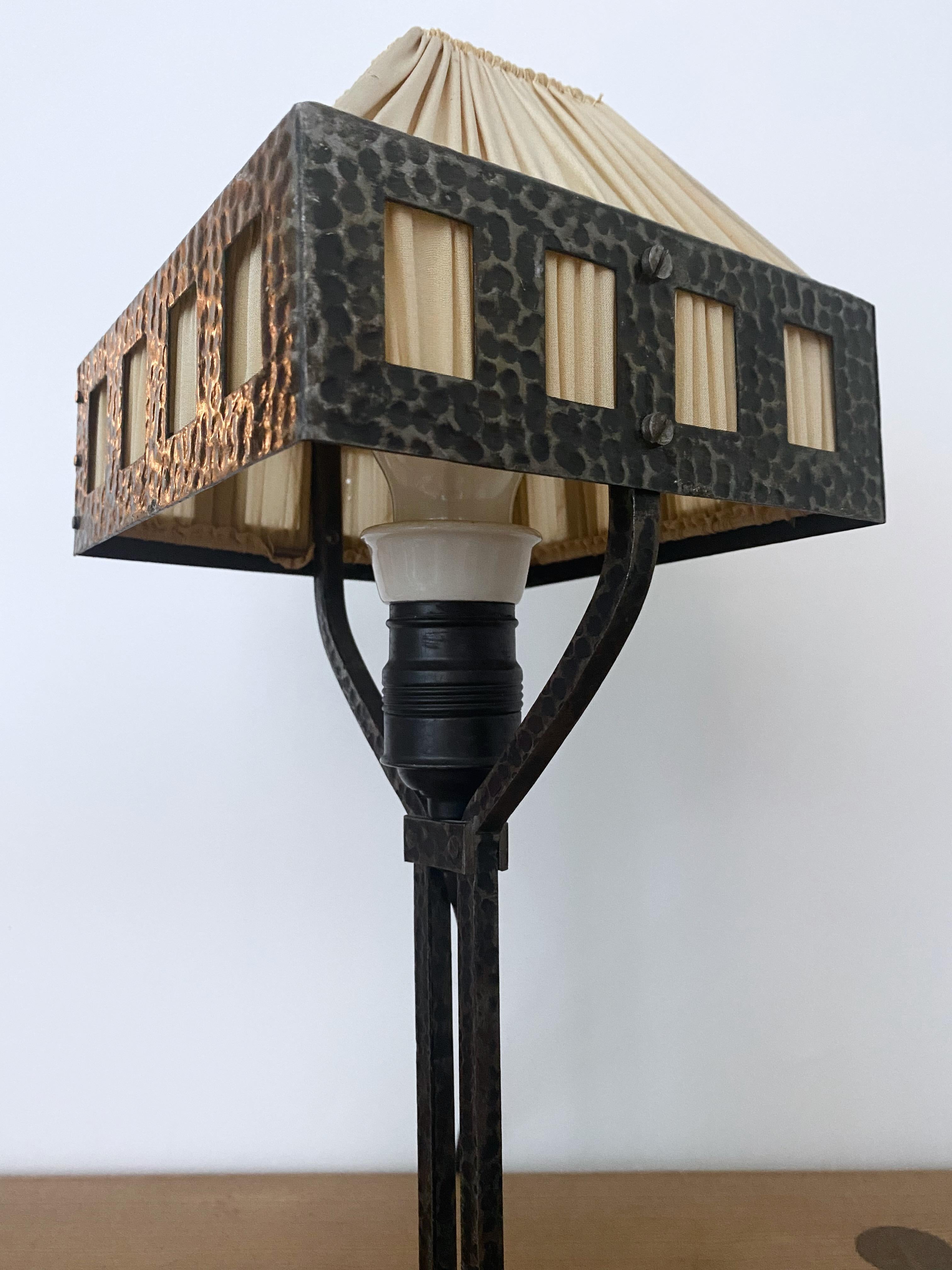 1910s Table Lamp by Arvid Böhlmarks, Sweden In Good Condition In Brooklyn, NY