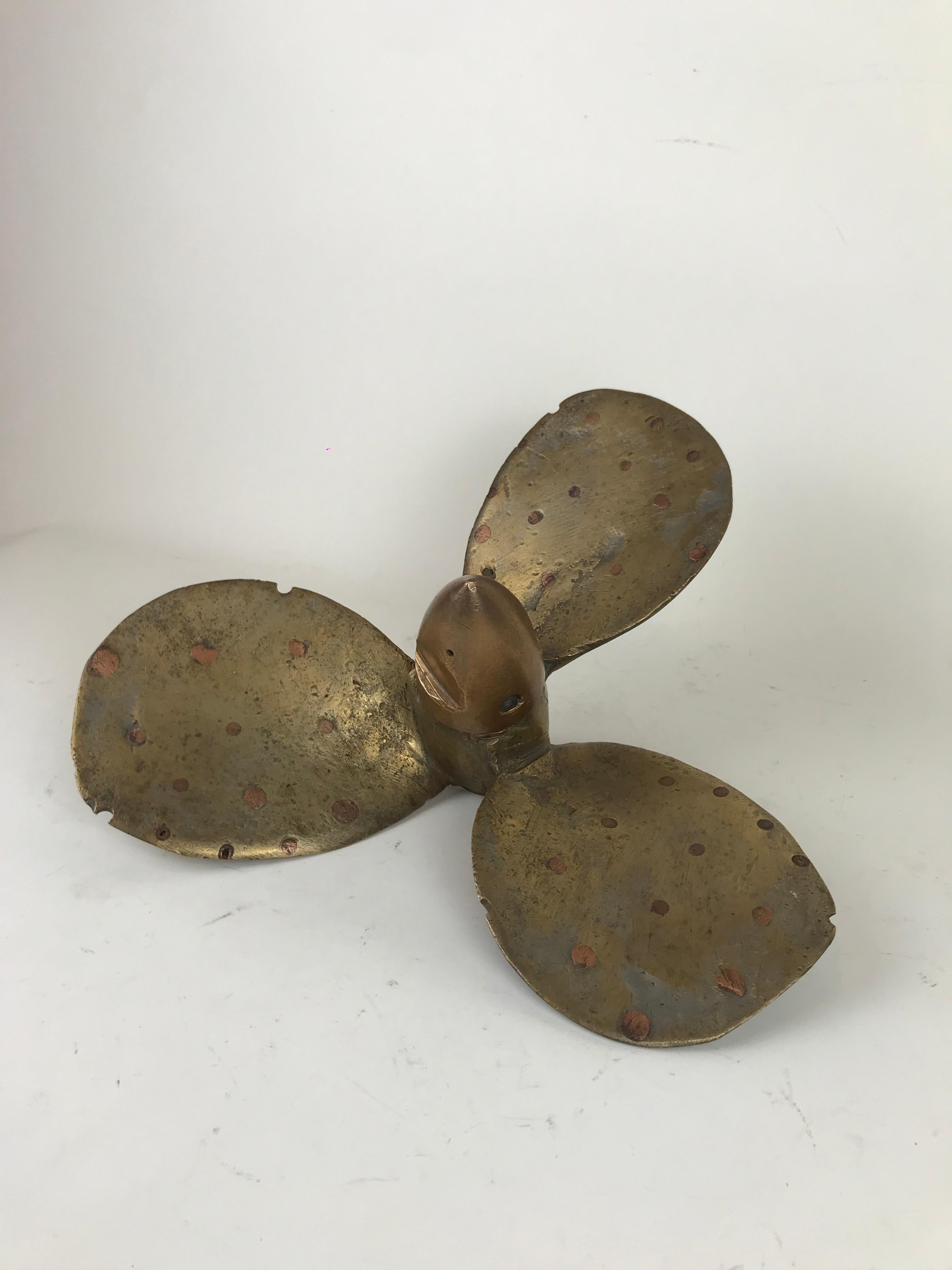 Italian 1910s Vintage Three Blades Brass and Copper Boat Propeller Made in Italy For Sale
