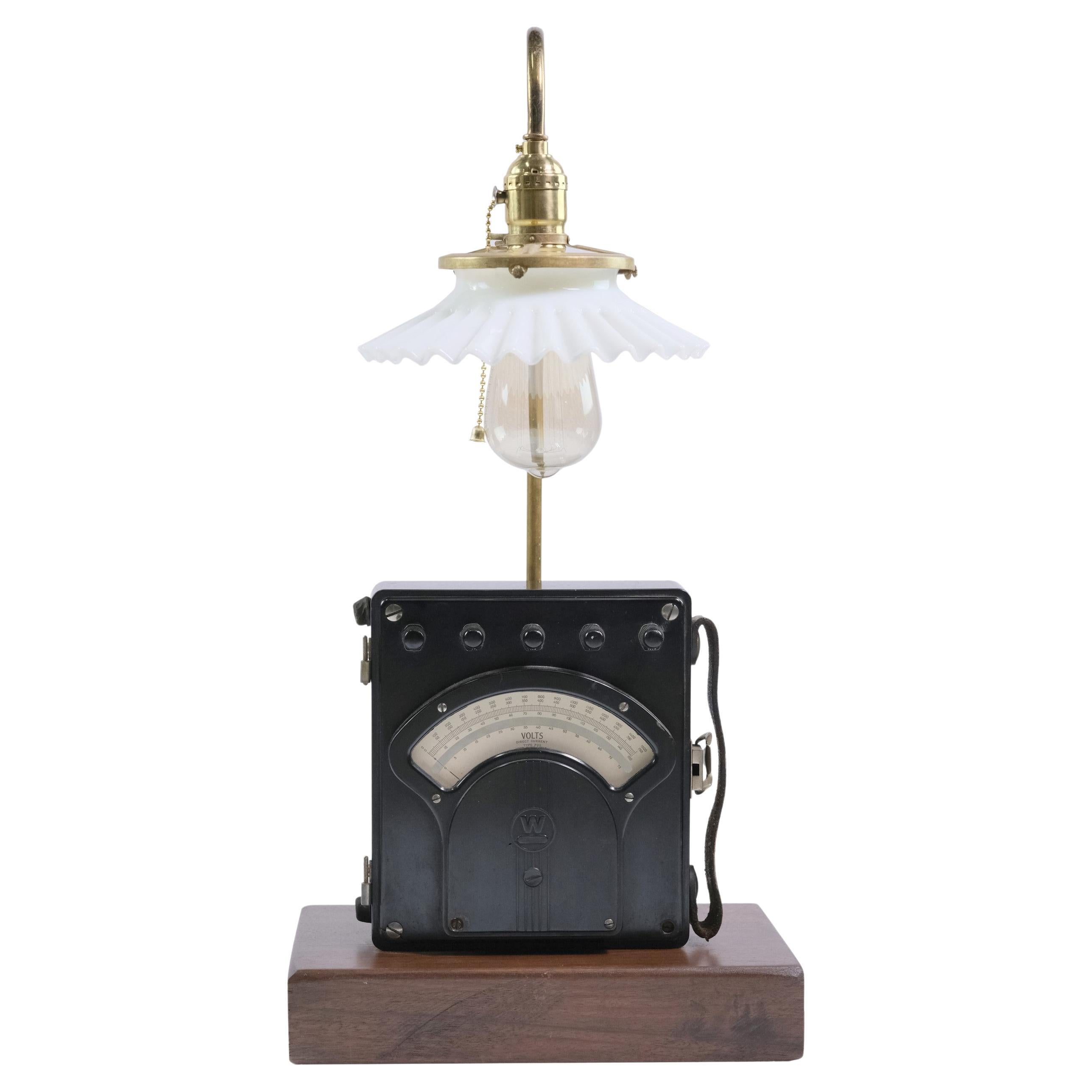 1910s Western Electric Bakelite Voltmeter Table Lamp For Sale