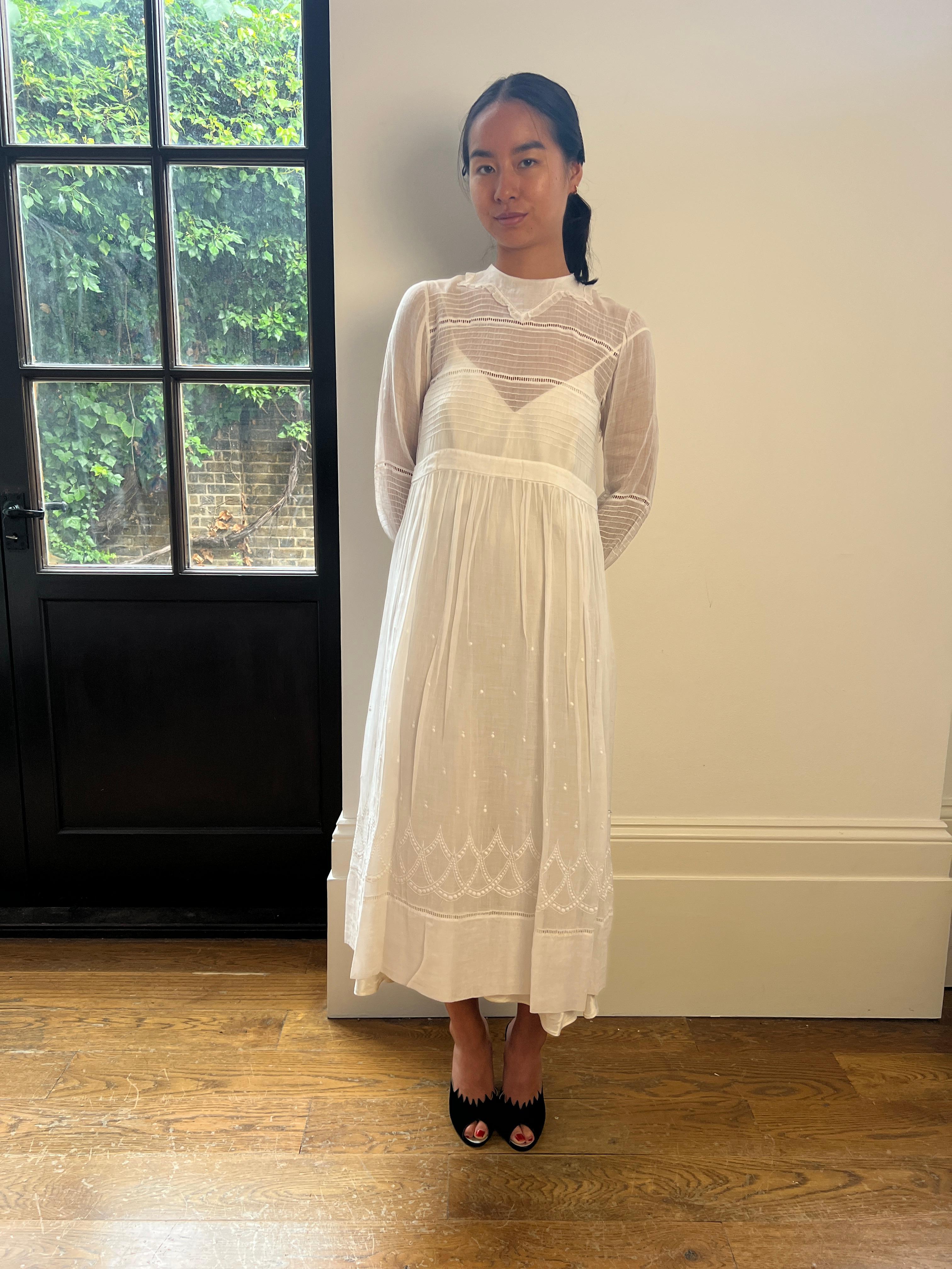 1910s White Cotton Muslin Tea Dress For Sale 2