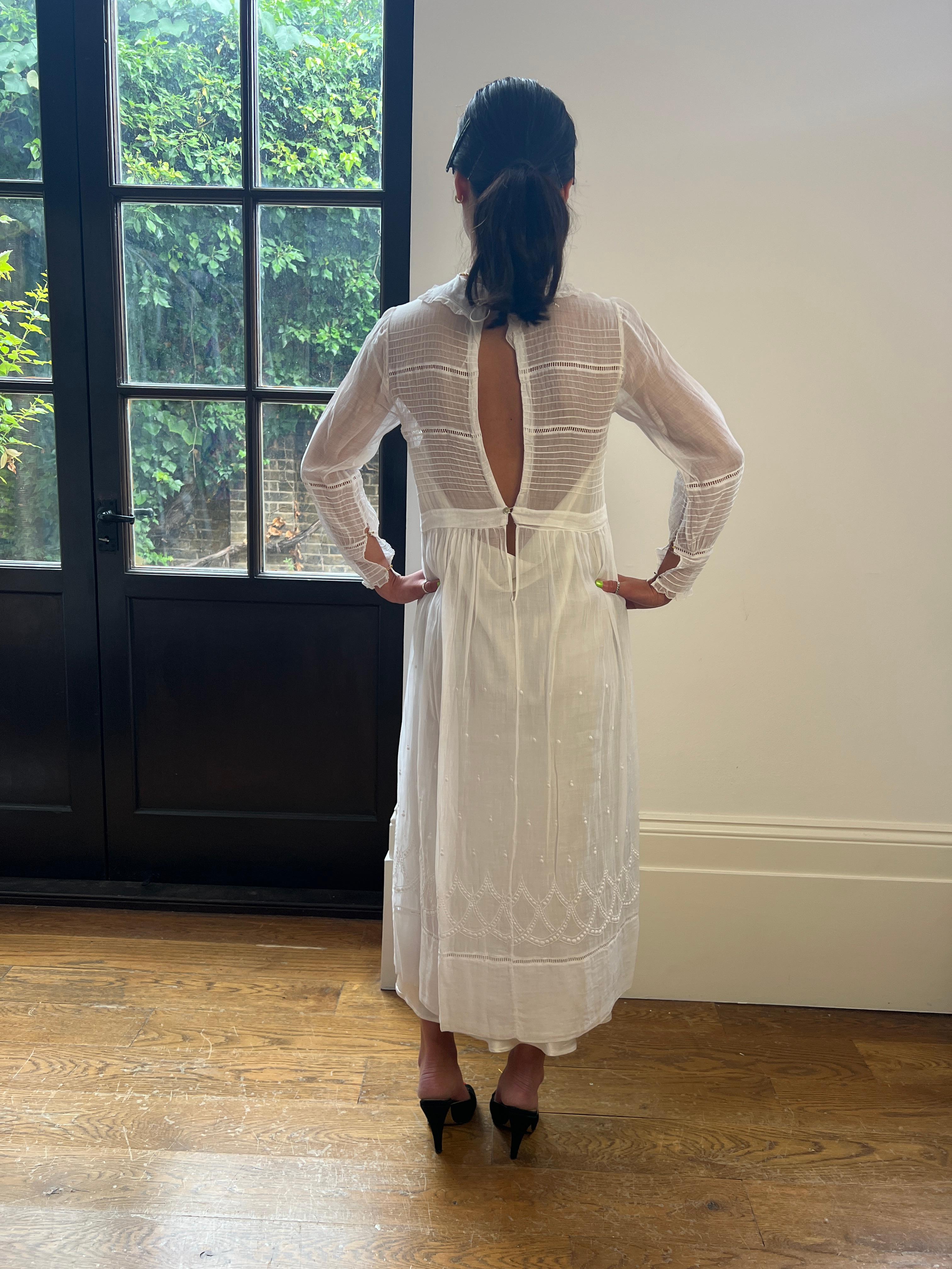 1910s White Cotton Muslin Tea Dress For Sale 3