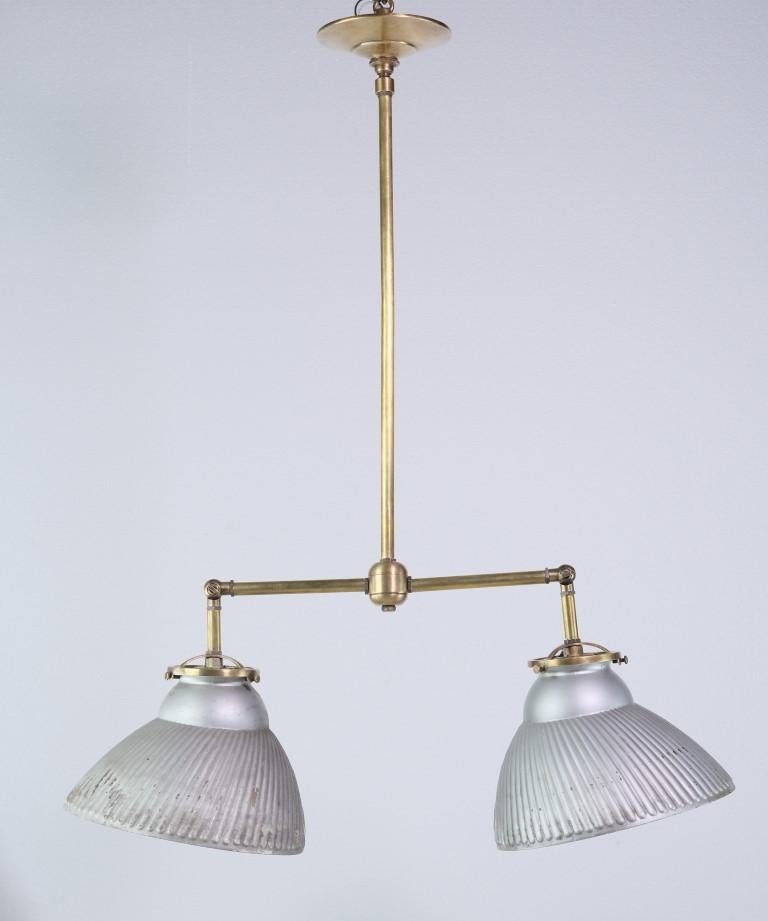 1910s Lights double pendentif en verre X-Ray Quincaillerie en laiton neuf en vente 5