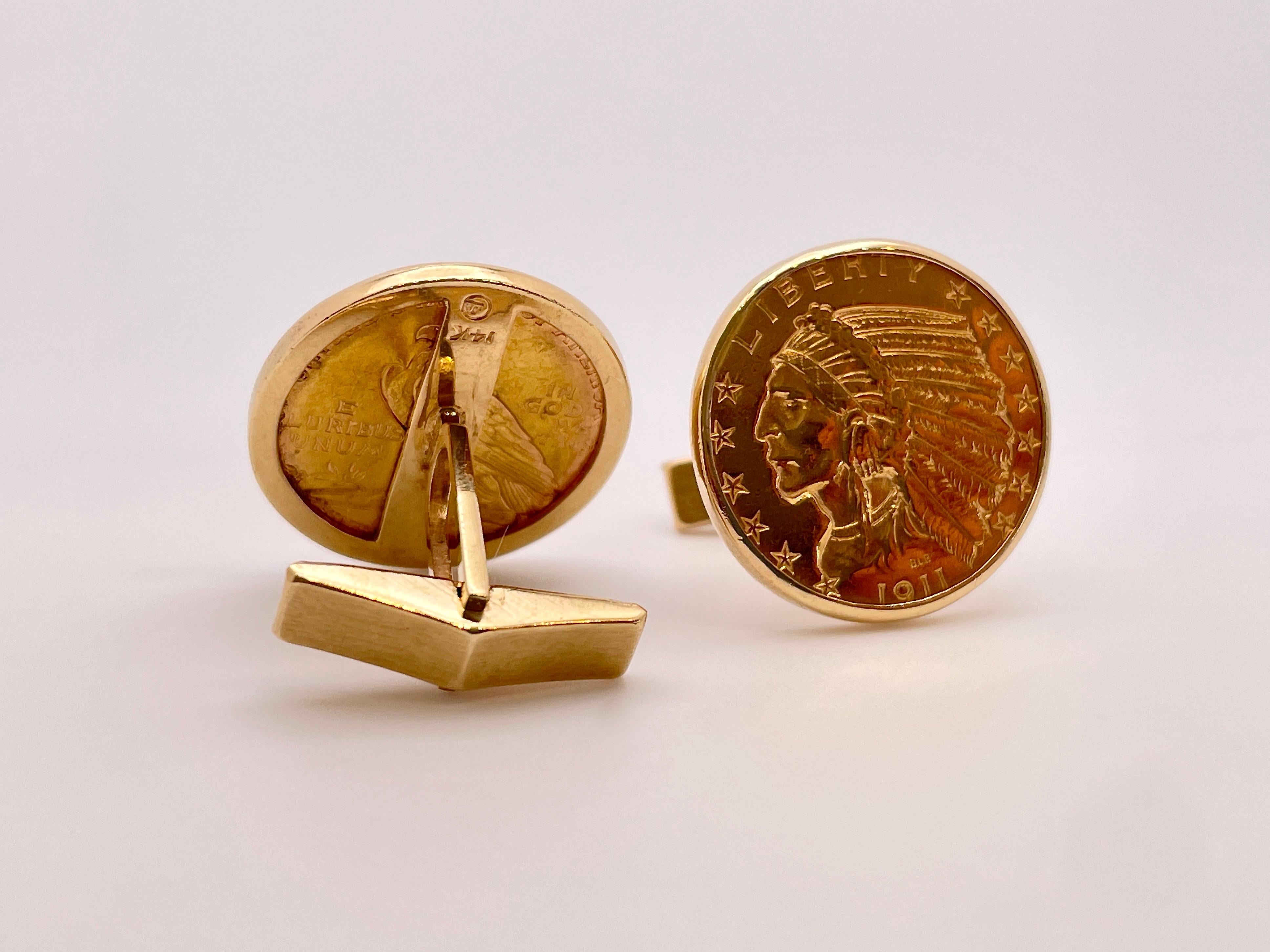 Pièces d'or indiennes de 1911 et 1910 5 $ Unisexe en vente