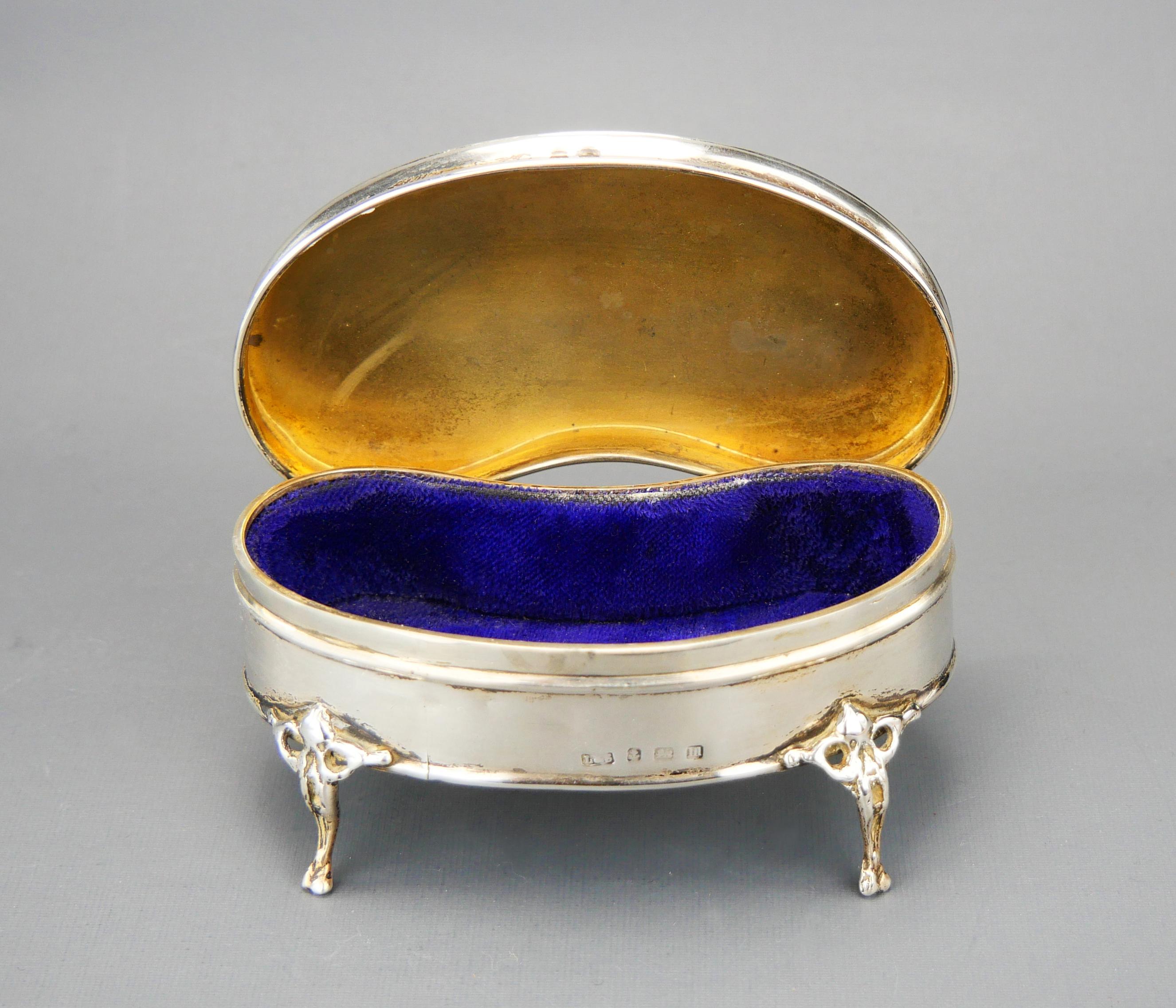 1911 Antique British Kidney Jewelry Vanity Ring Box 925 Sterling Silver / 65gr 1