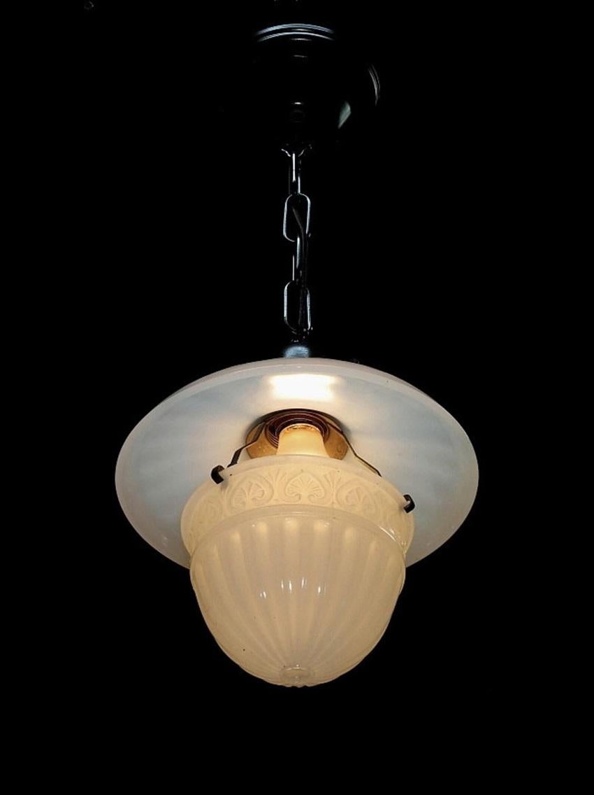 Pressato 1911 Peerlite Petite Pendant vintgelights in vendita