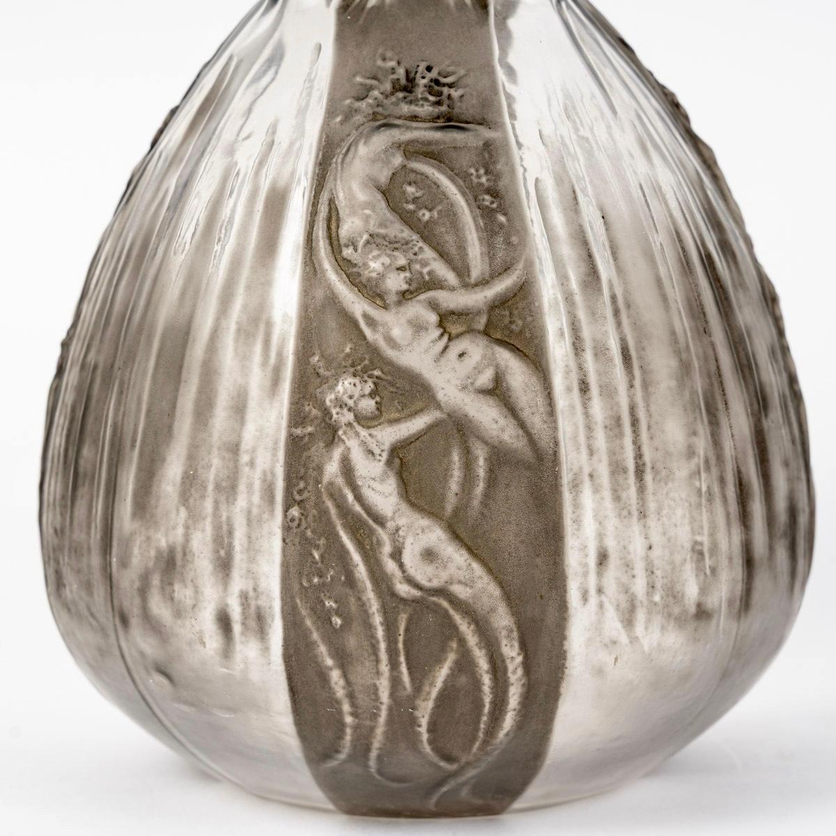 1911 René Lalique - Dekanter Sirenes & Grenouilles Glas Nixen & Frösche im Zustand „Gut“ im Angebot in Boulogne Billancourt, FR