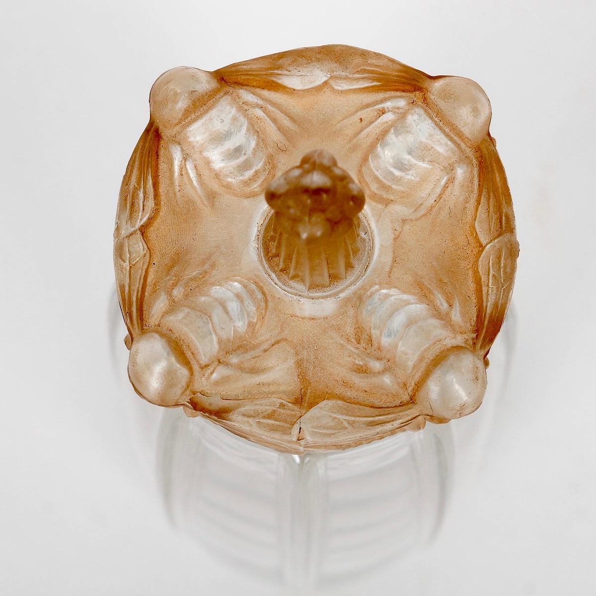 French 1911 René Lalique - Flacon Carnettes Guêtes Glass With Sepia Patina Wasps