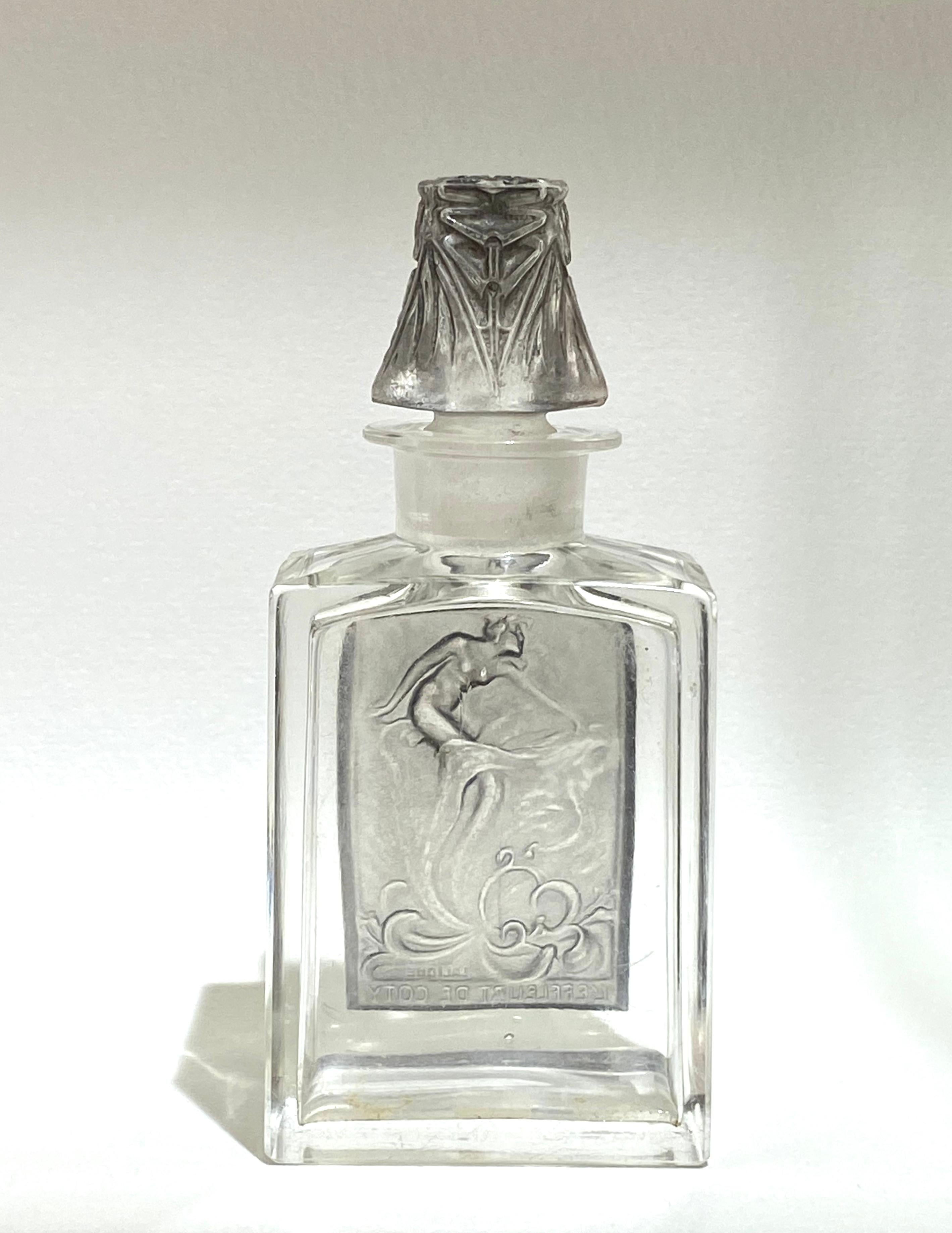 1911 Rene Lalique L'Effleurt for Coty Perfume Bottle Grey Stained Glass, Cicada In Good Condition In Boulogne Billancourt, FR