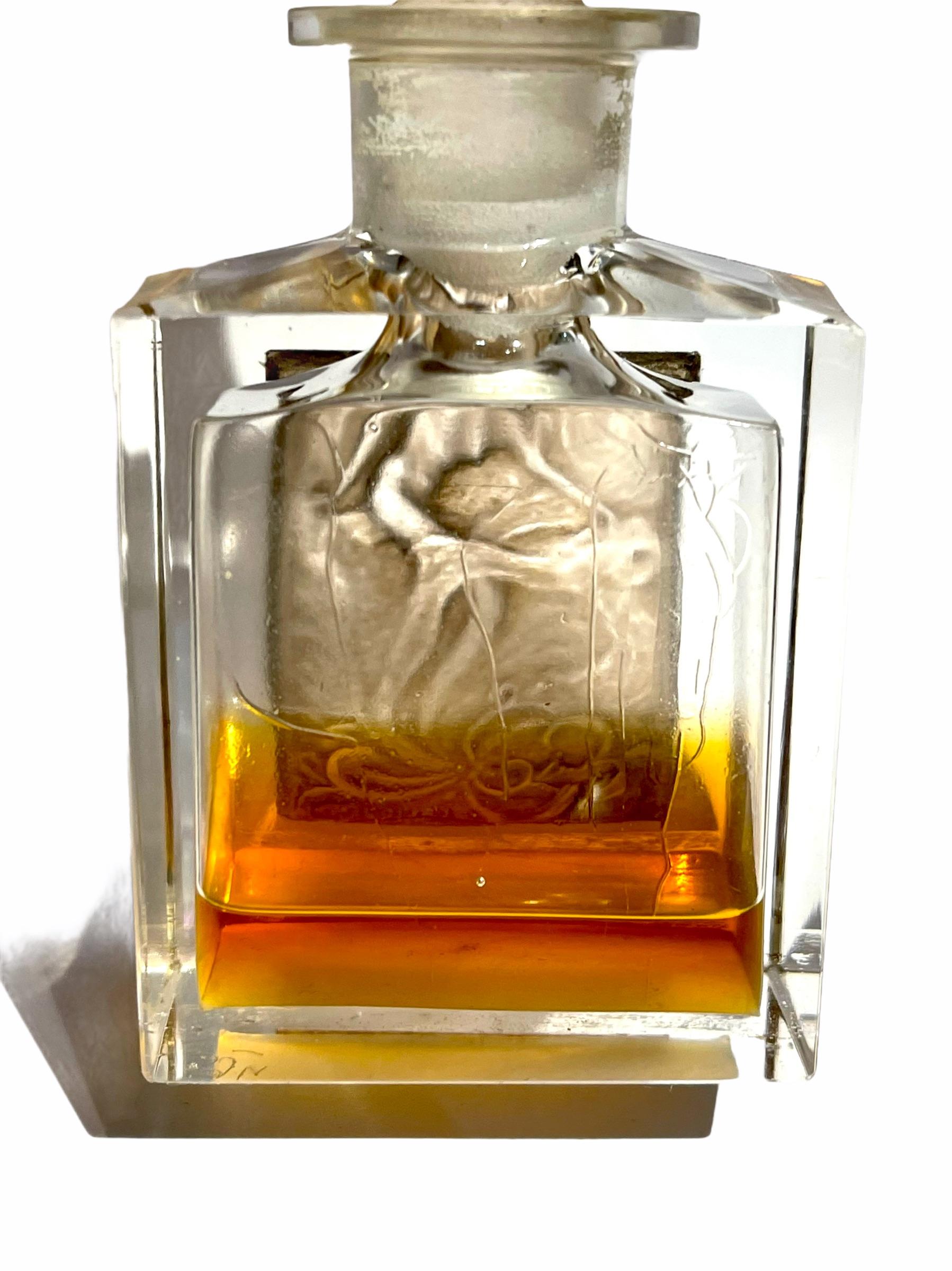 French 1911 Rene Lalique L'Effleurt for Coty Perfume Bottle Sepia Stained Glass, Cicada