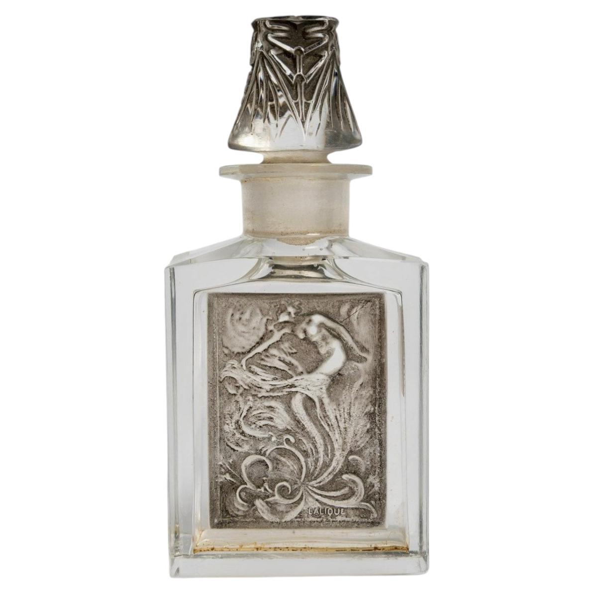 1911 René Lalique Bottiglia di profumo L'Effleurt in vetro con patina grigia per Coty in vendita