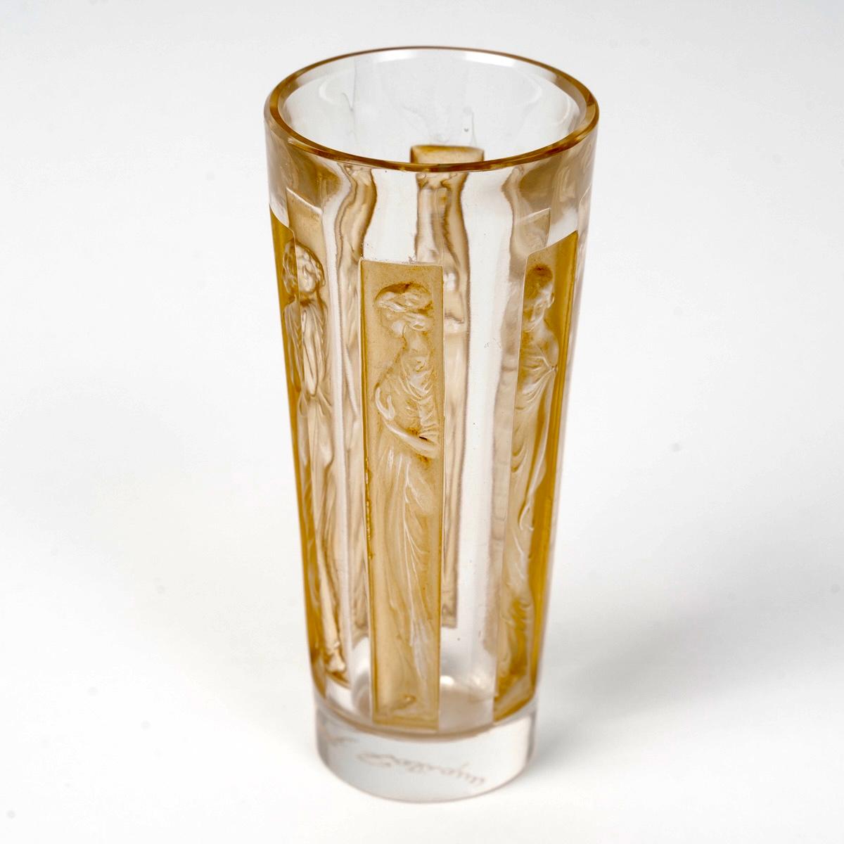 1911 René Lalique Six Figurines Glass Tumbler Glass Sepia Patina For Sale 2