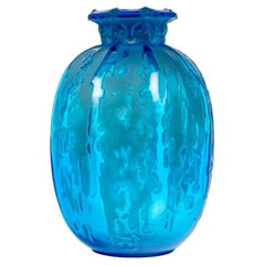 1912 René Lalique Fontaines Covered Vase Electric Blue Glass, Masks Stopper