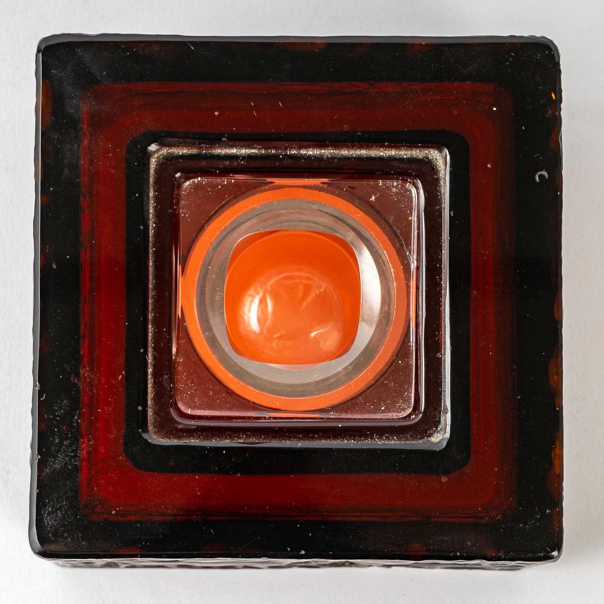 1912 René Lalique Inkwell Biches Deep Red Amber Glass In Good Condition In Boulogne Billancourt, FR
